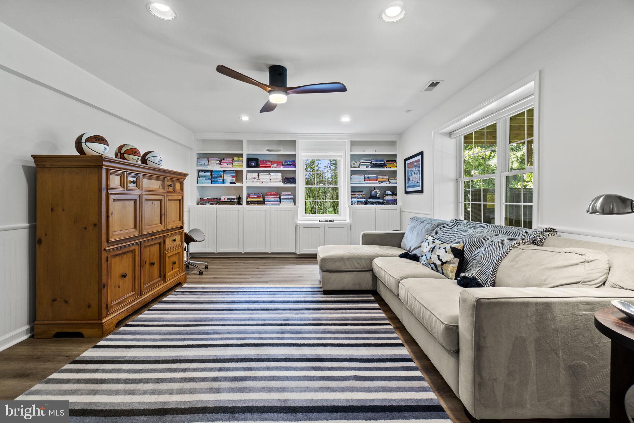 AUGUSTINE NORTH - Residential