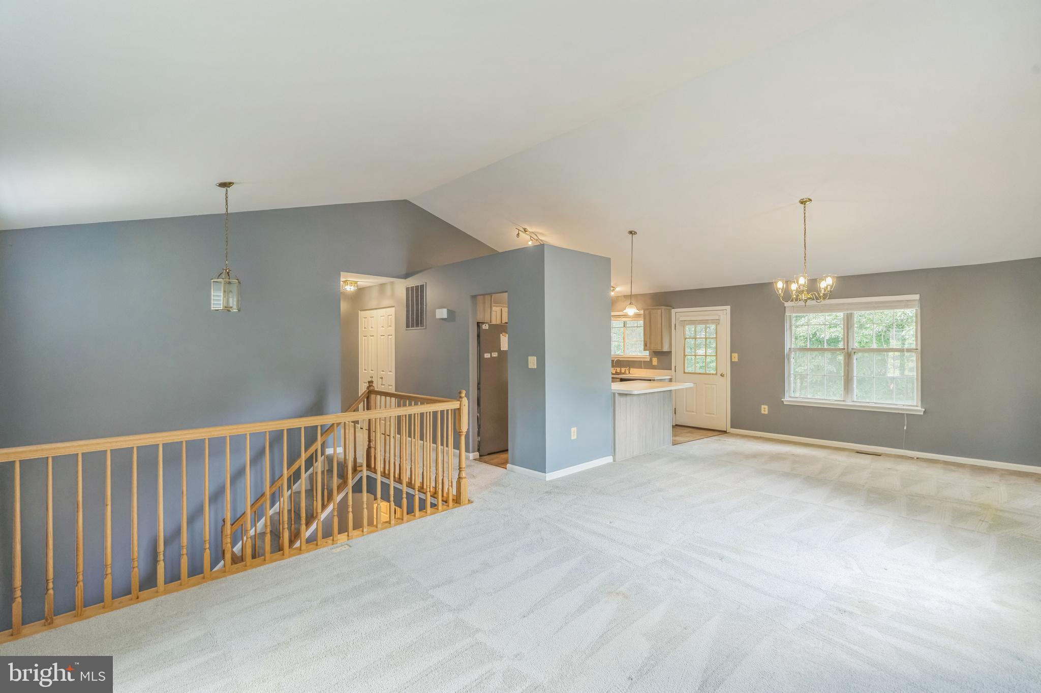 8700 MOUNT CLAIR COURT