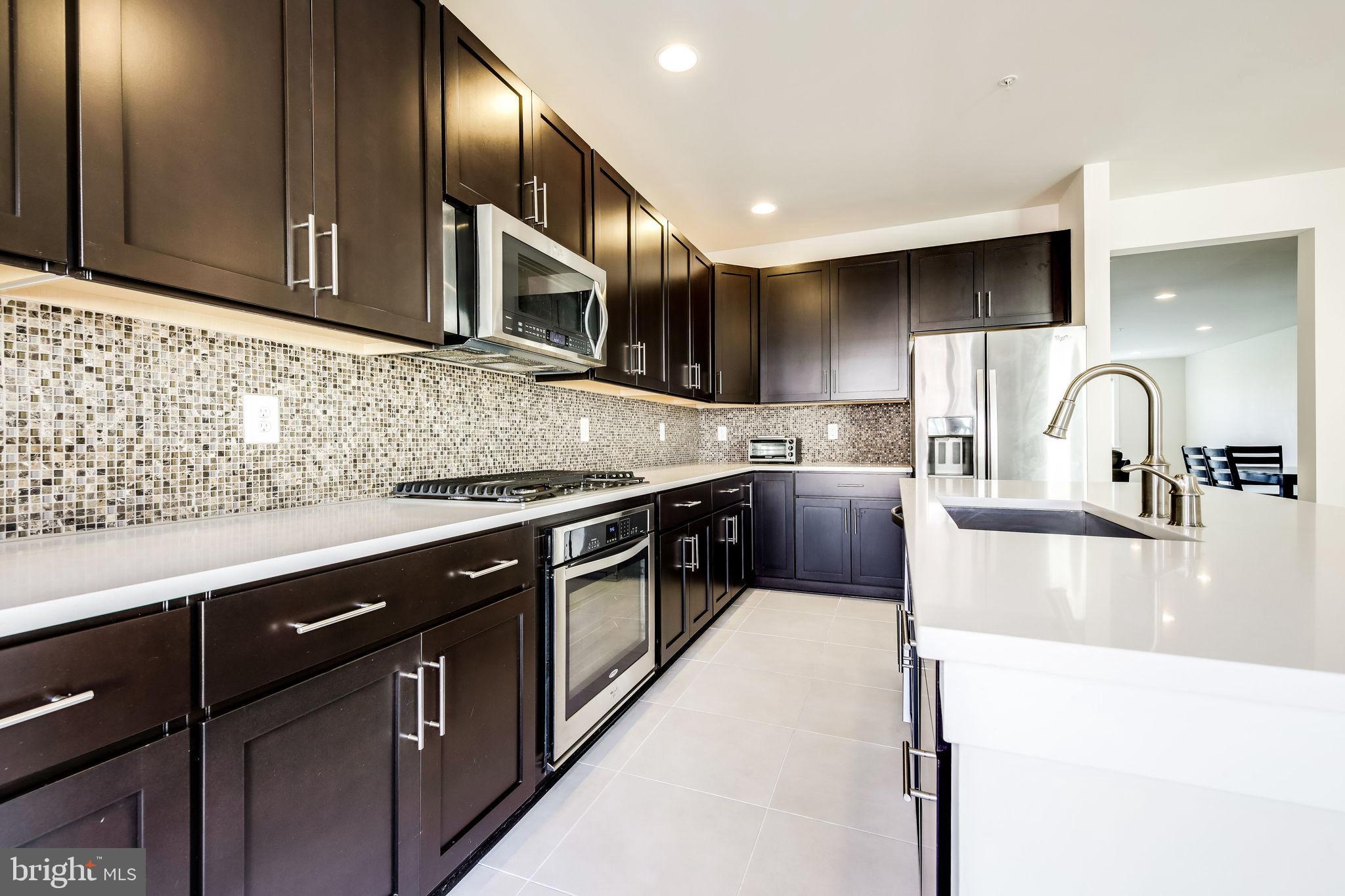 1224 MAIN LINE BOULEVARD 102