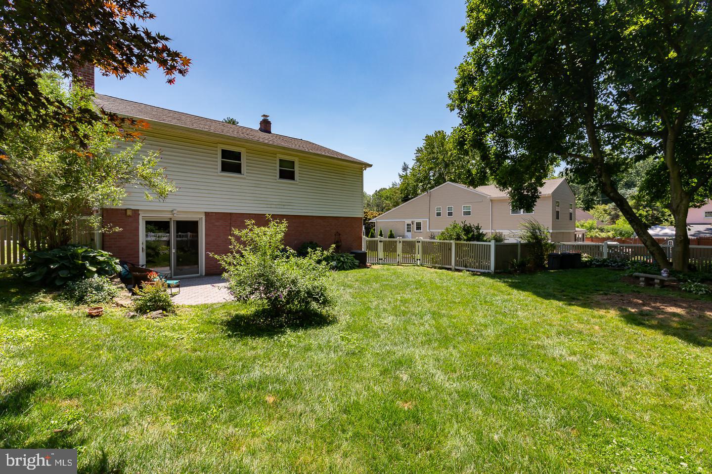 WYNNEWOOD PARK - Residential