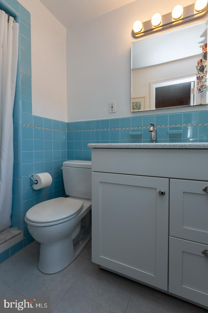 WYNNEWOOD PARK - Residential