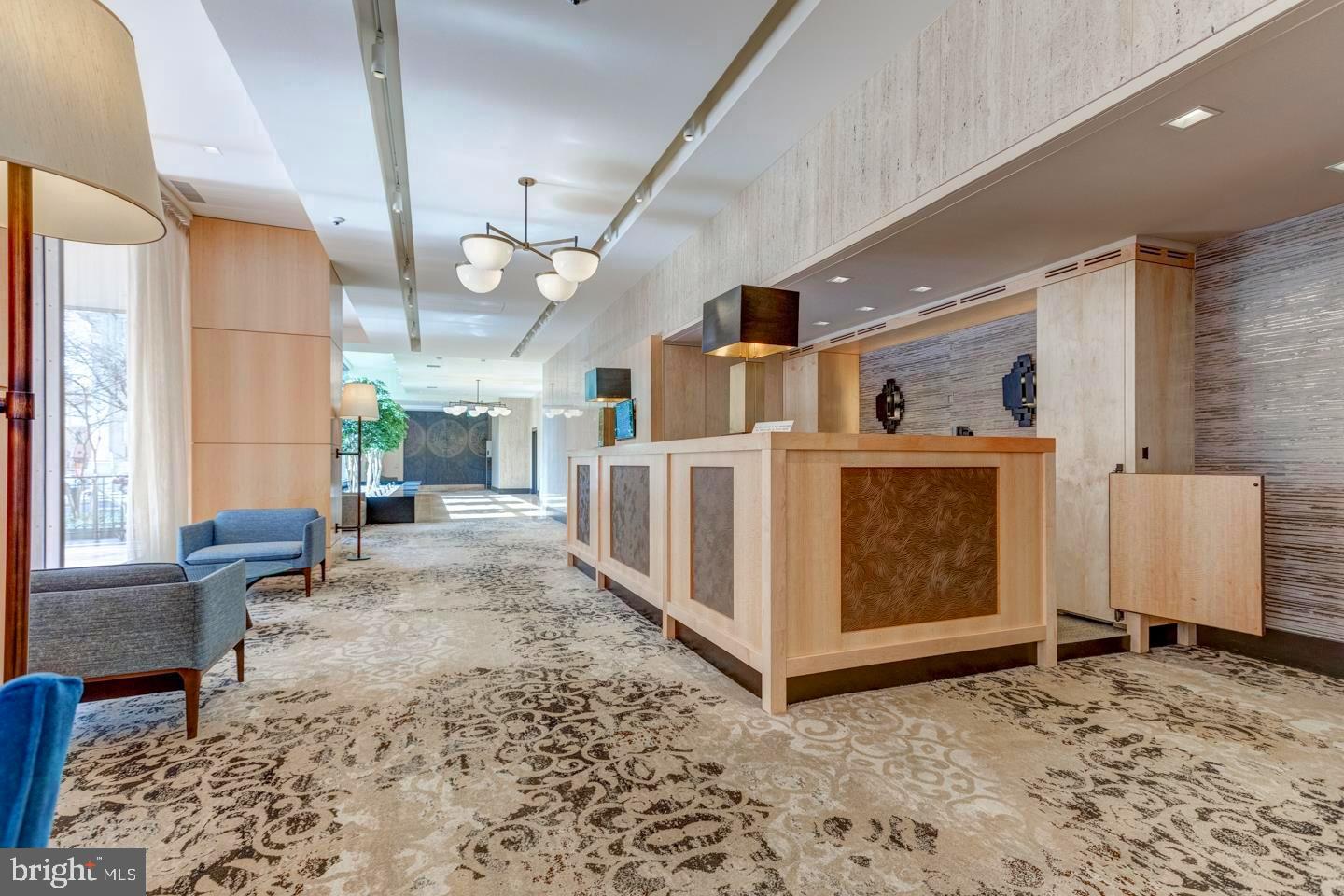 224 W RITTENHOUSE SQUARE 30 213