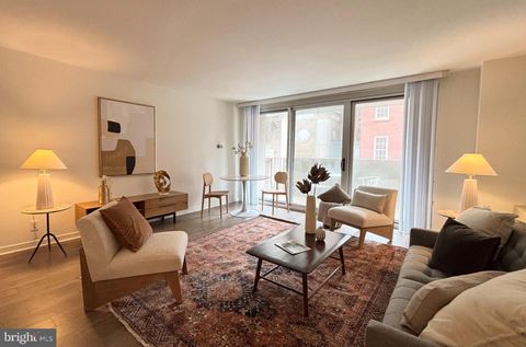 Condo For Sale - 224 W Rittenhouse Square #213<br/> PHILADELPHIA, PA 19103