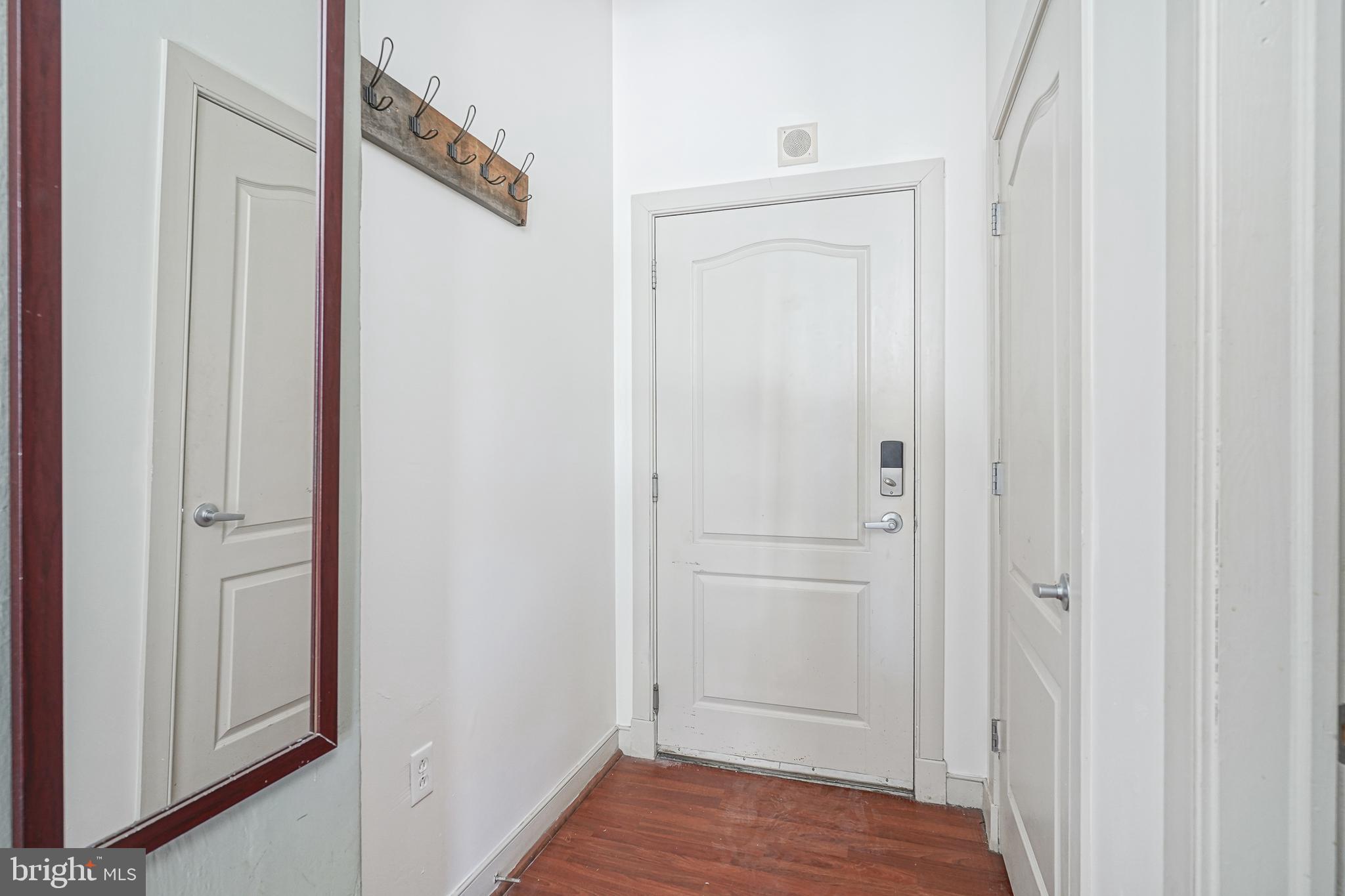 CENTER CITY - Residential