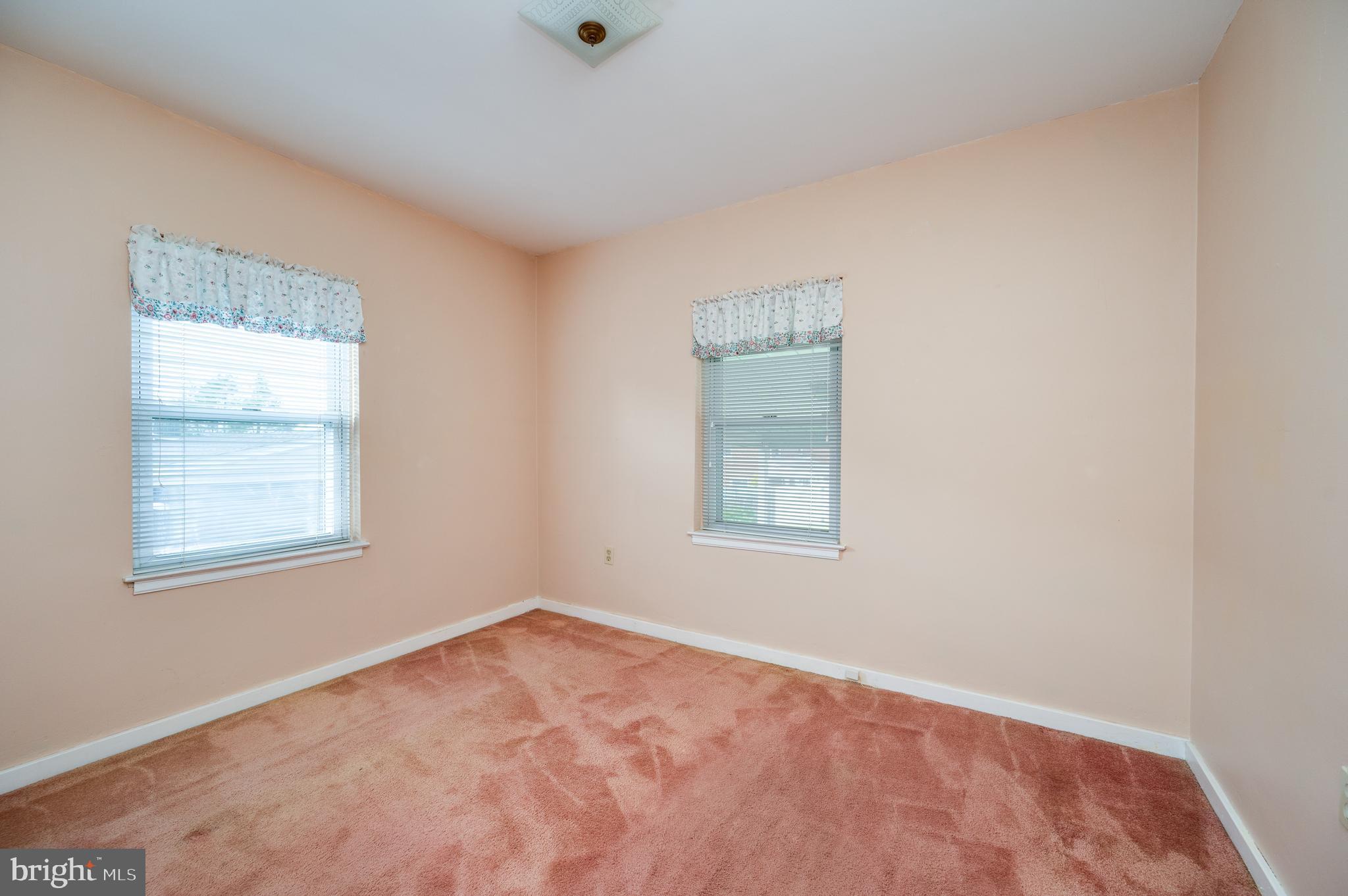 MILLMONT - Residential