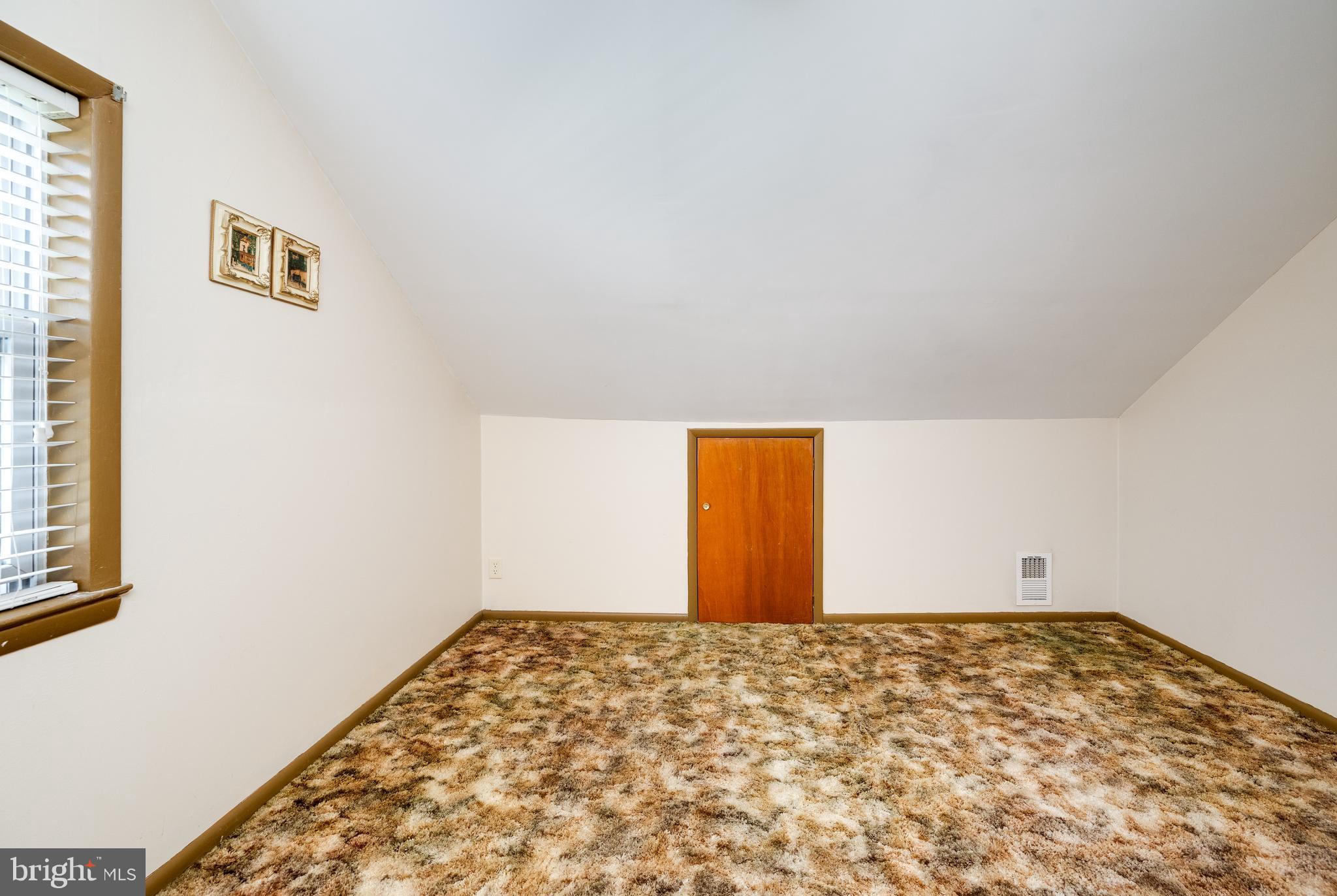 MILLMONT - Residential