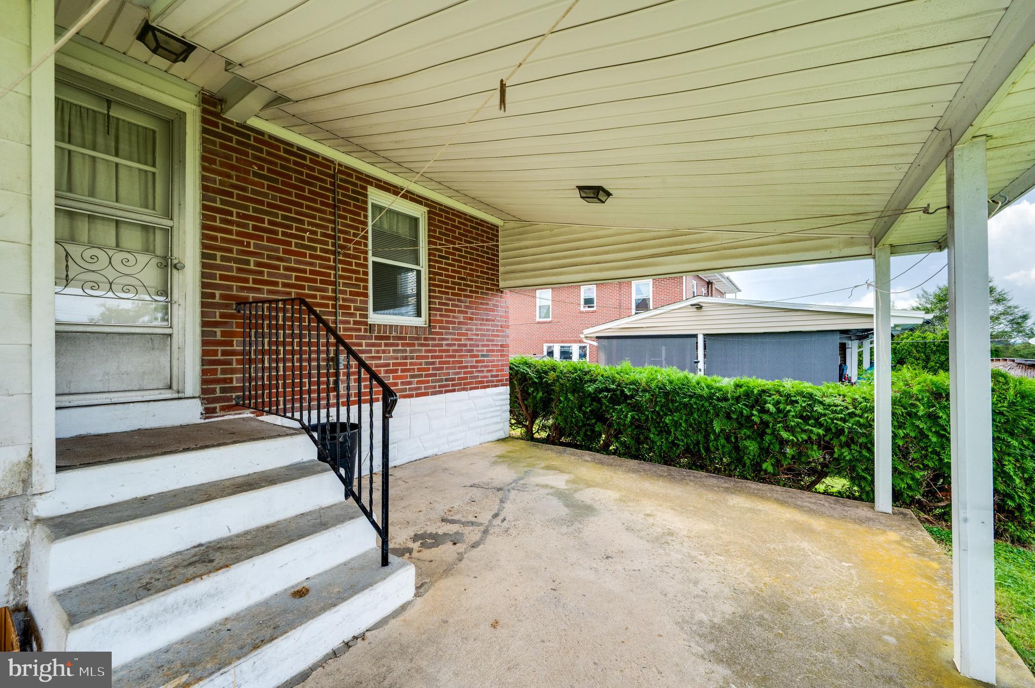 MILLMONT - Residential