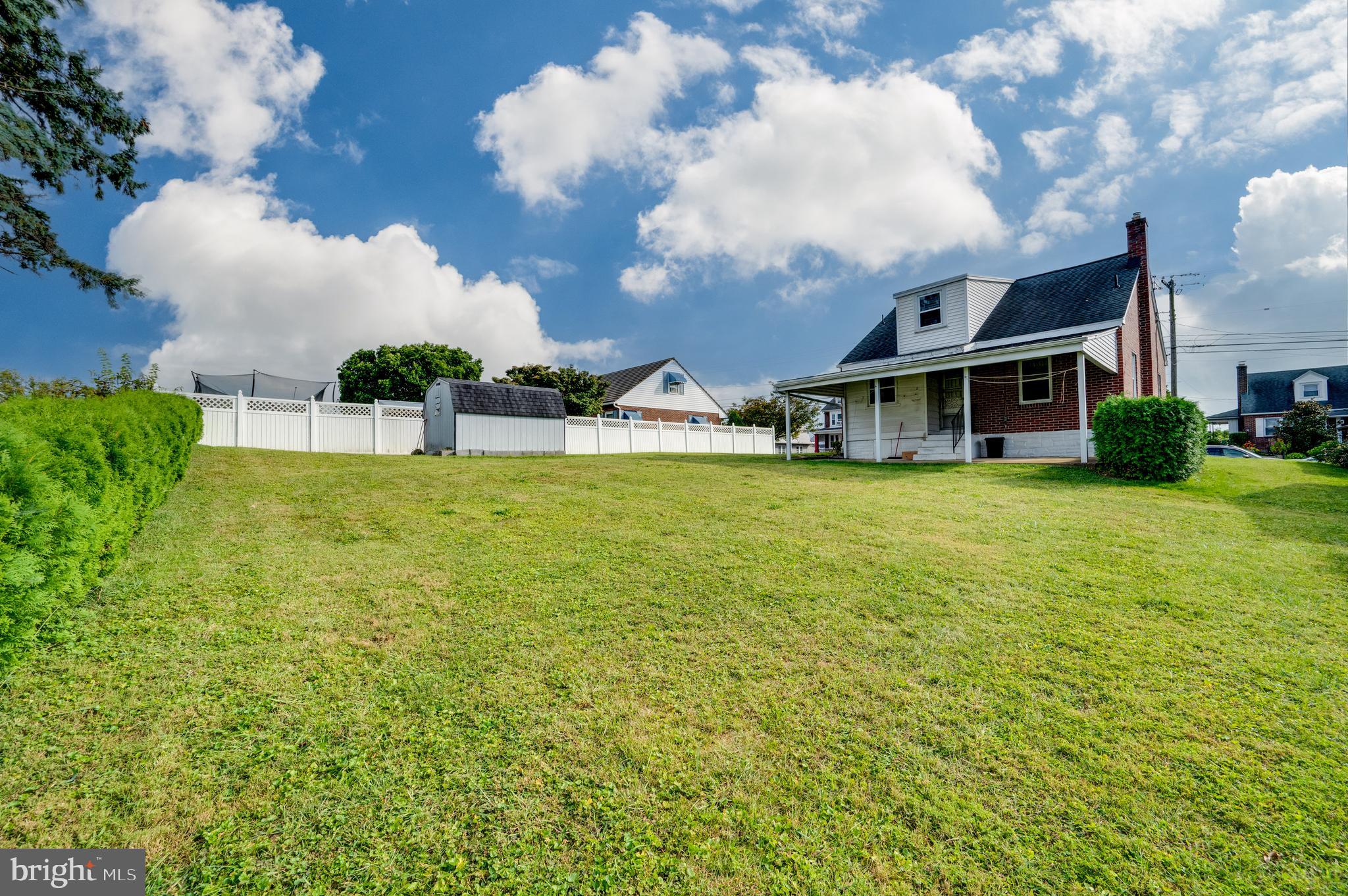 MILLMONT - Residential