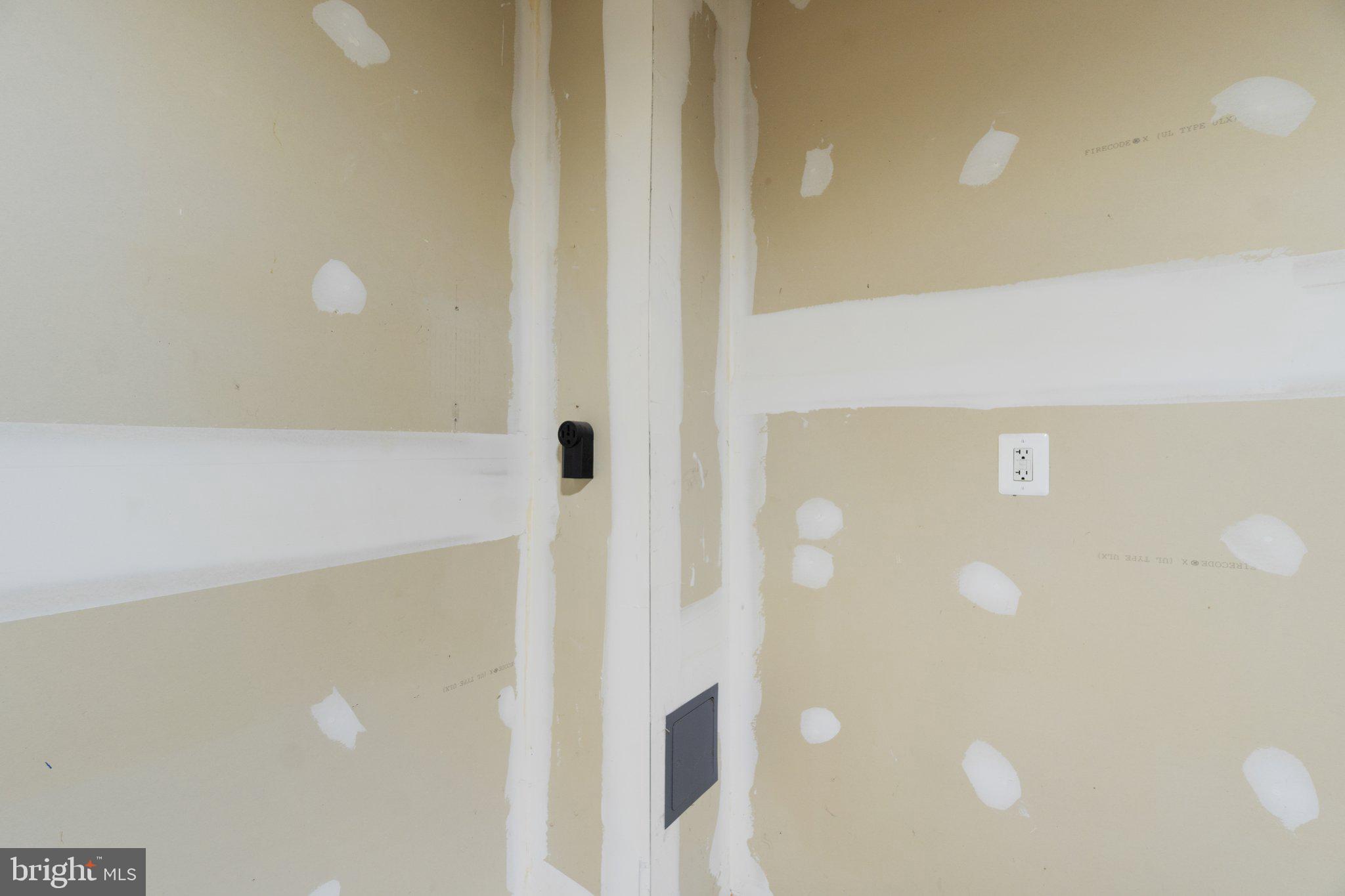 BALLENGER RUN - Residential