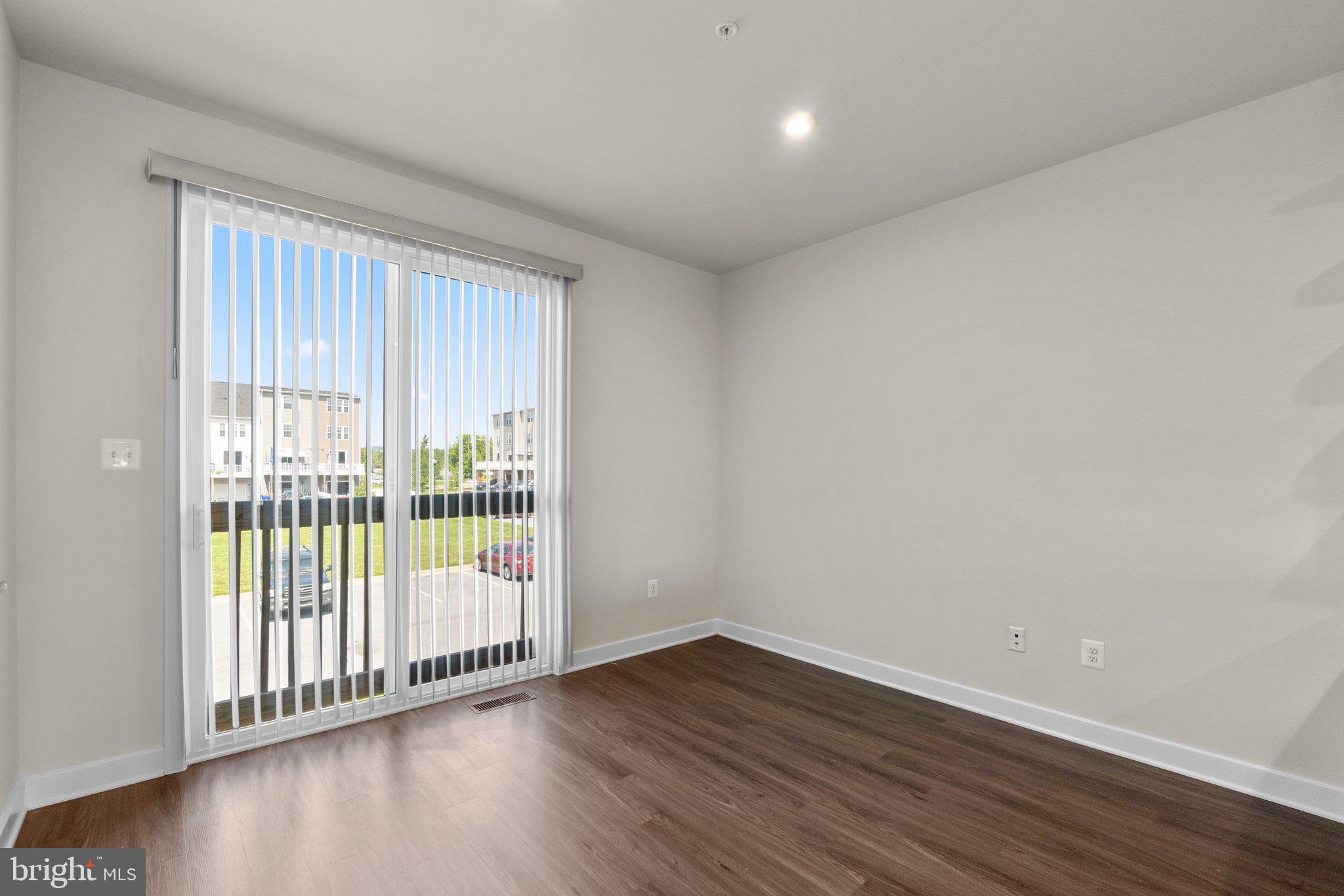 BALLENGER RUN - Residential