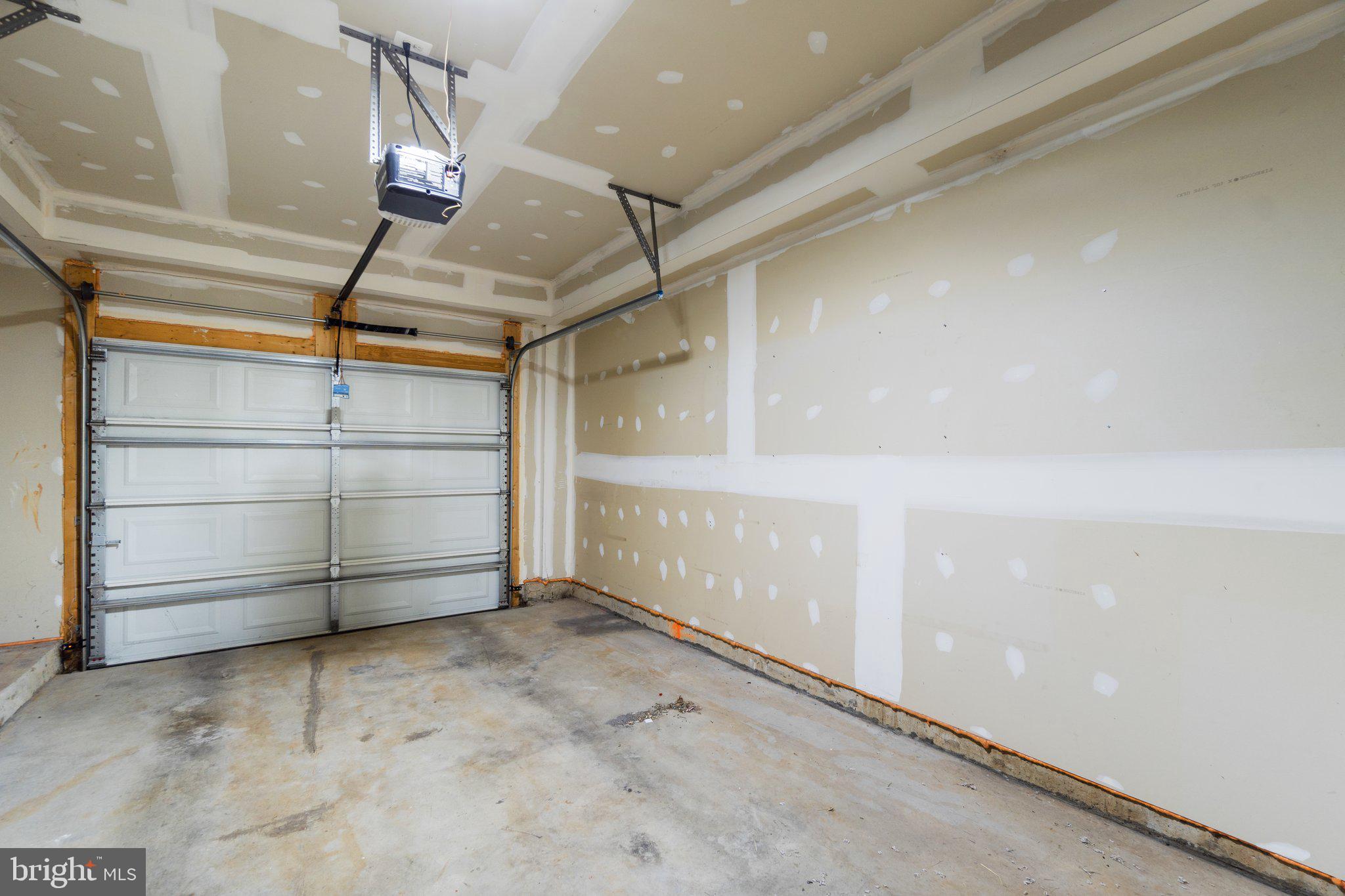 BALLENGER RUN - Residential