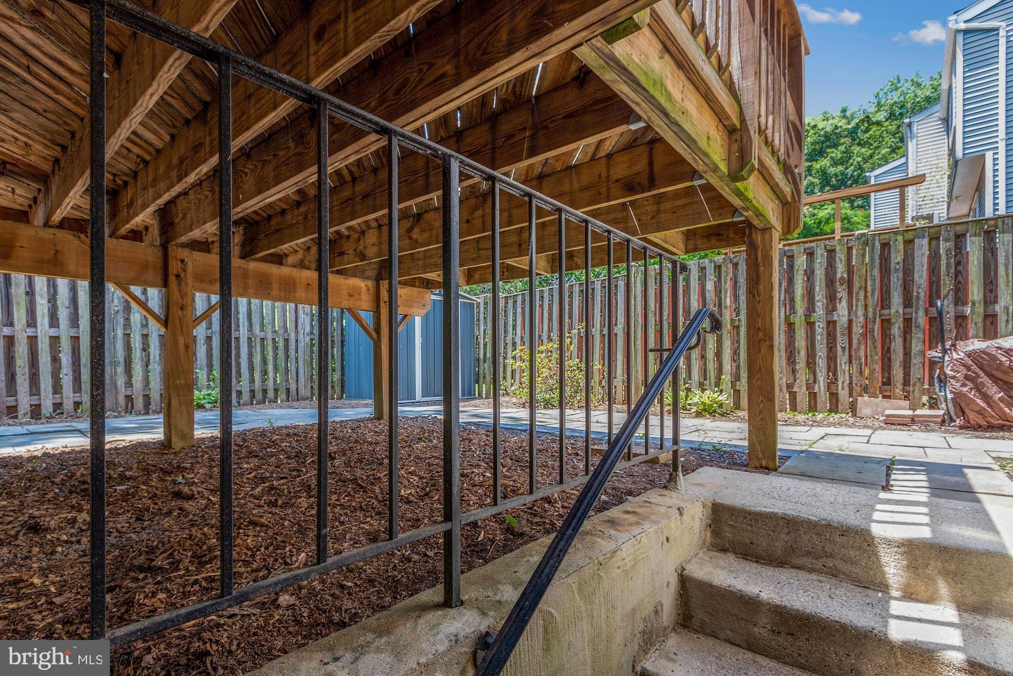 LITTLE ROCKY RUN - Residential