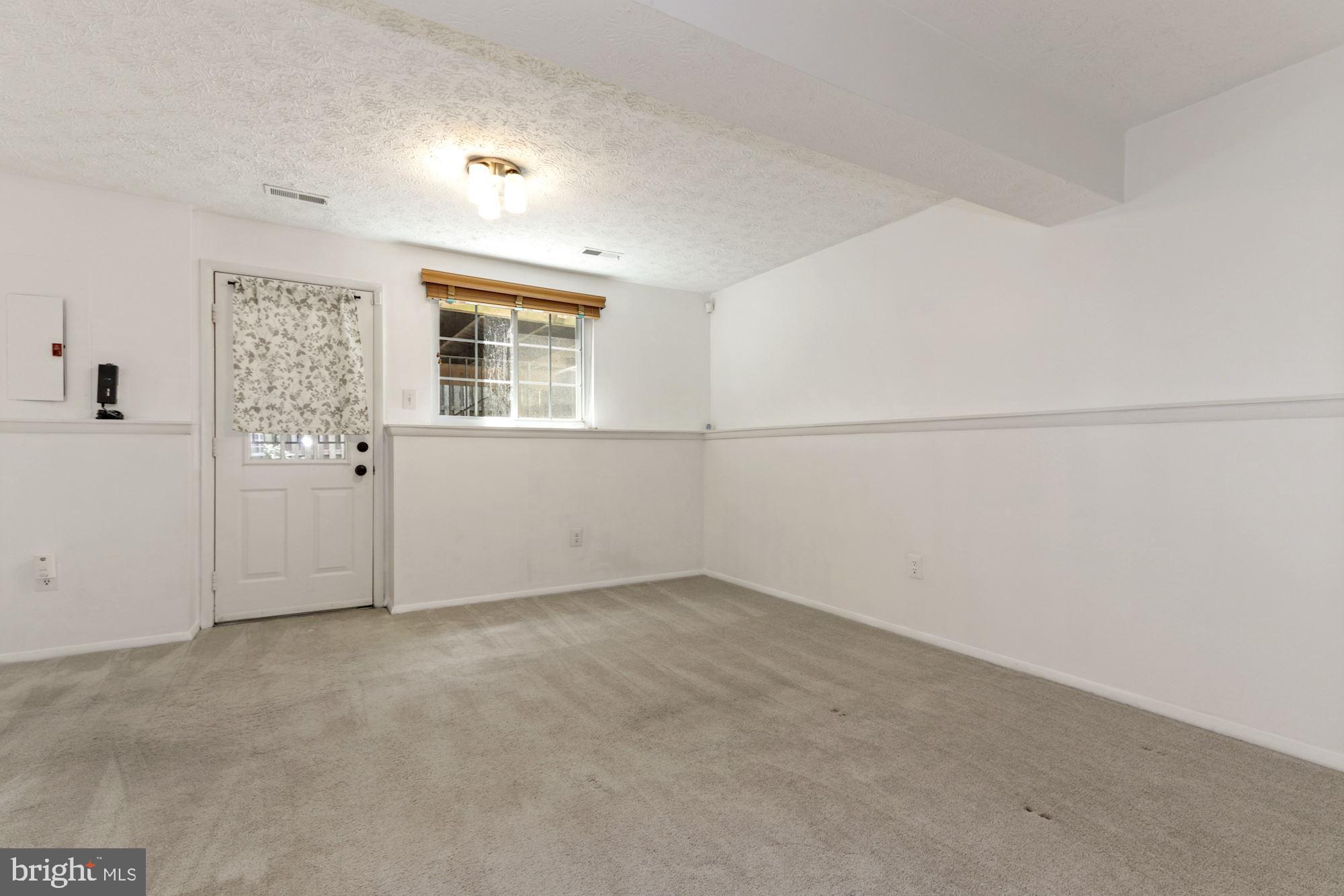 LITTLE ROCKY RUN - Residential