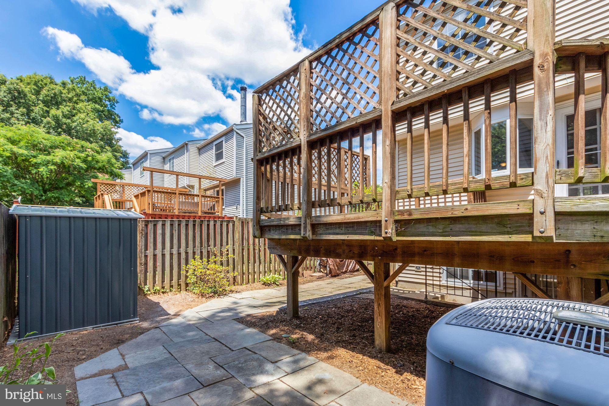 LITTLE ROCKY RUN - Residential