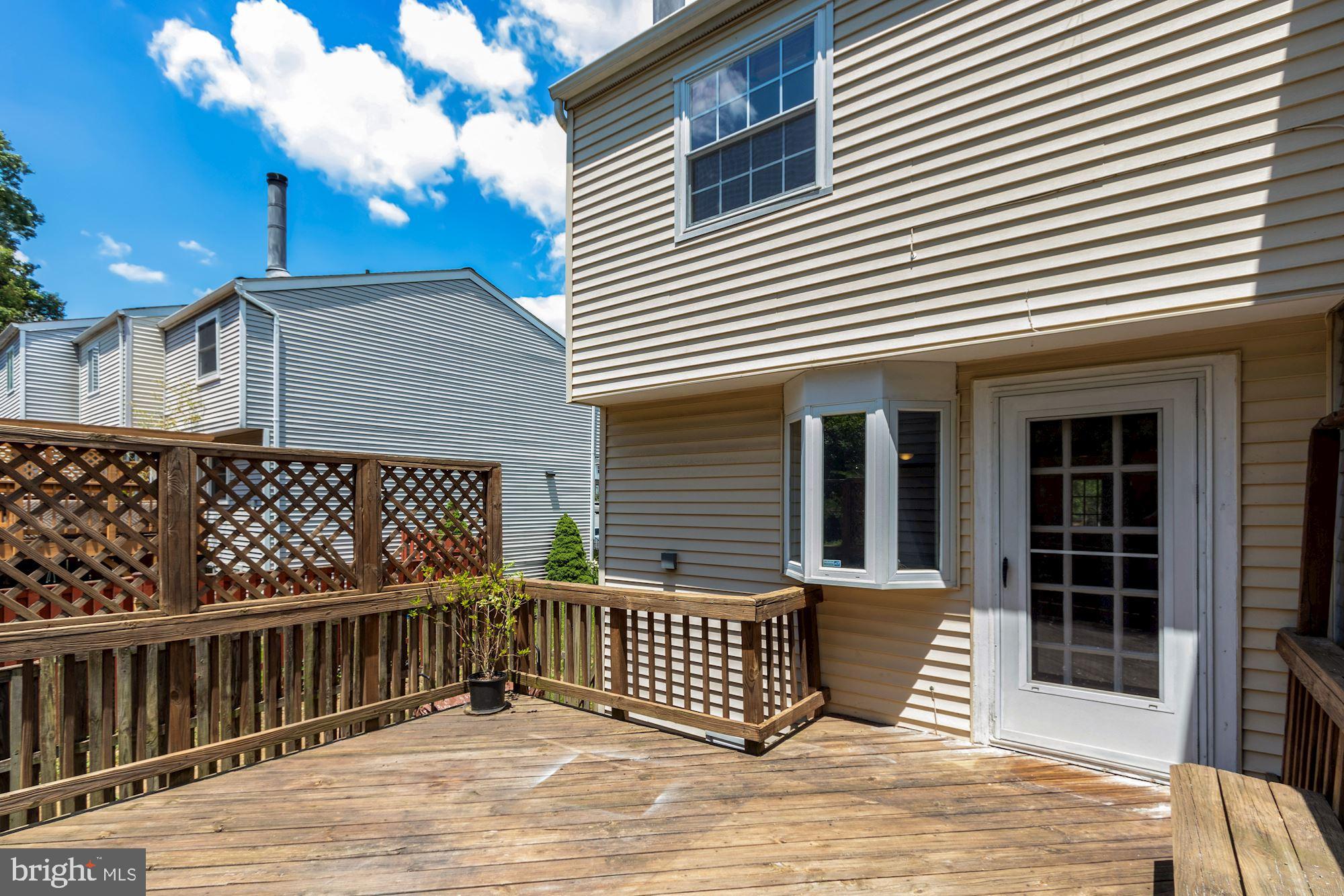 LITTLE ROCKY RUN - Residential