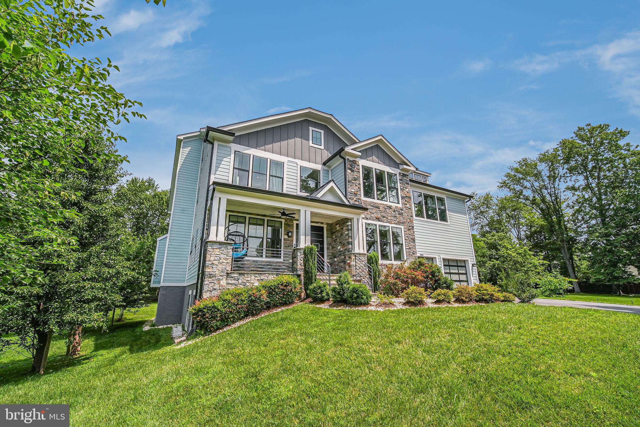 9908 BLAKE LANE