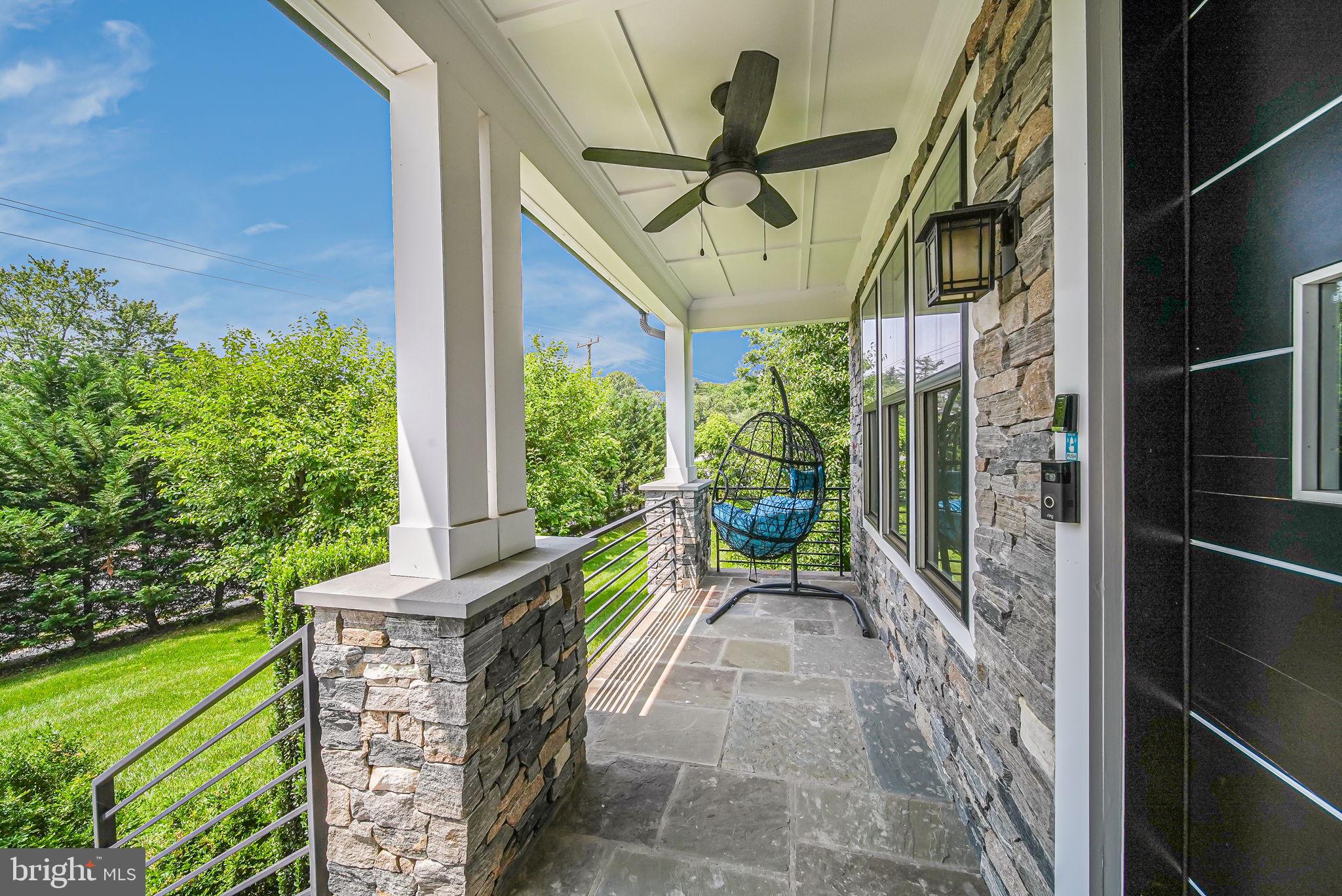 9908 BLAKE LANE