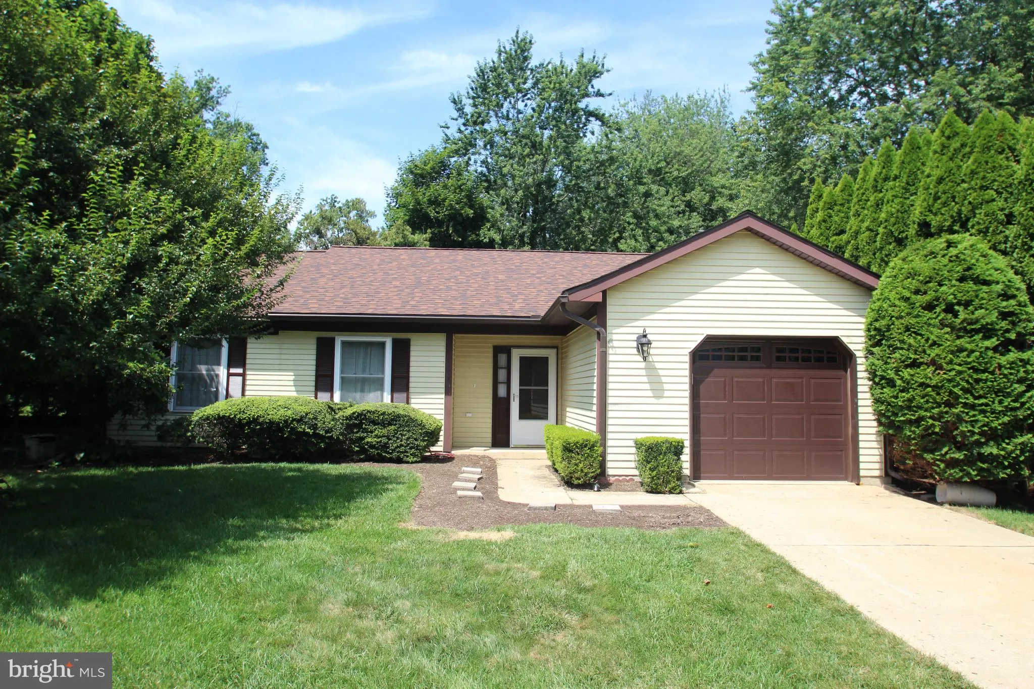 2307 Andys Lane, Wilmington, DE 19810