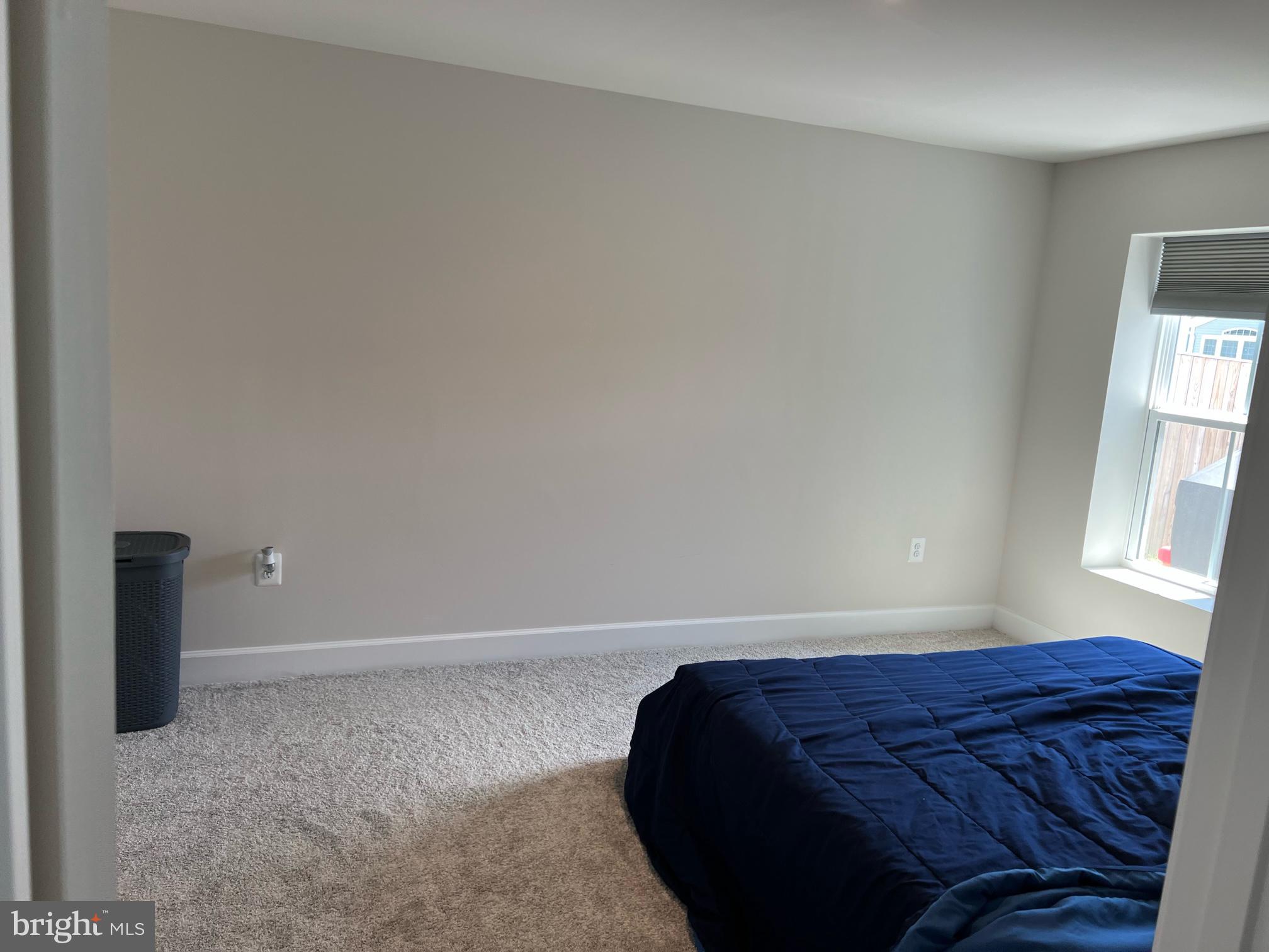 EMBREY MILL - Residential Lease