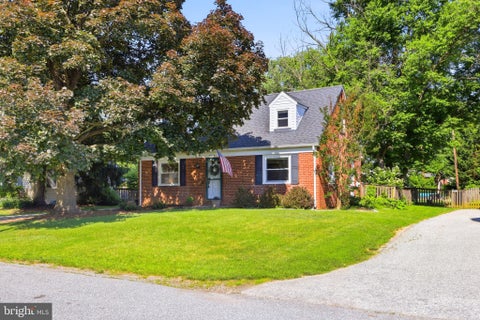 Photo of 10319 Greentop Road, COCKEYSVILLE, MD 21030 (MLS # MDBC2164998)