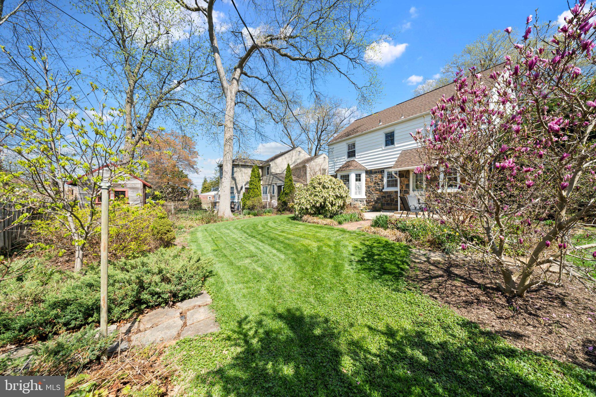 512 LENNOX ROAD
