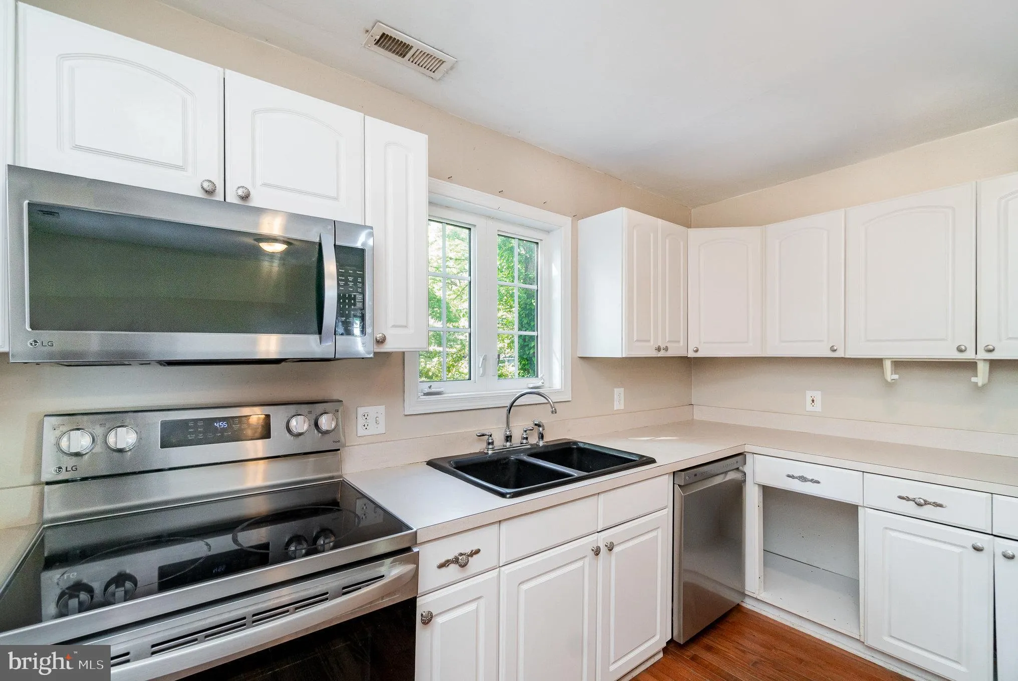 Fredericksburg, Virginia 22405, United States, 3 Bedrooms Bedrooms, ,2 BathroomsBathrooms,Residential,Active,128370