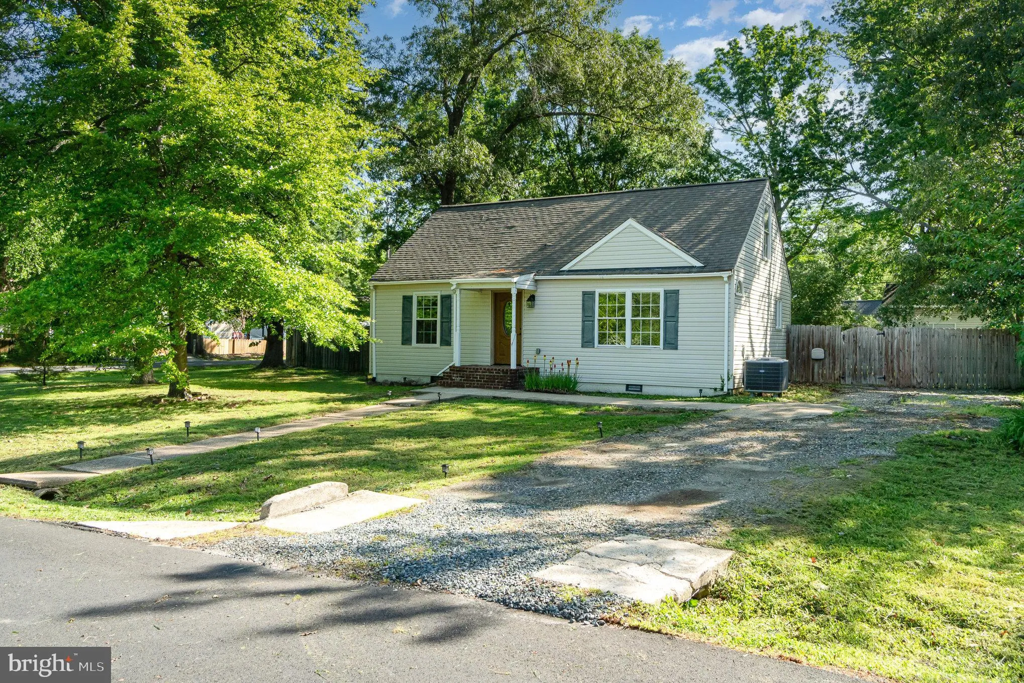 Fredericksburg, Virginia 22405, United States, 3 Bedrooms Bedrooms, ,2 BathroomsBathrooms,Residential,Active,128370