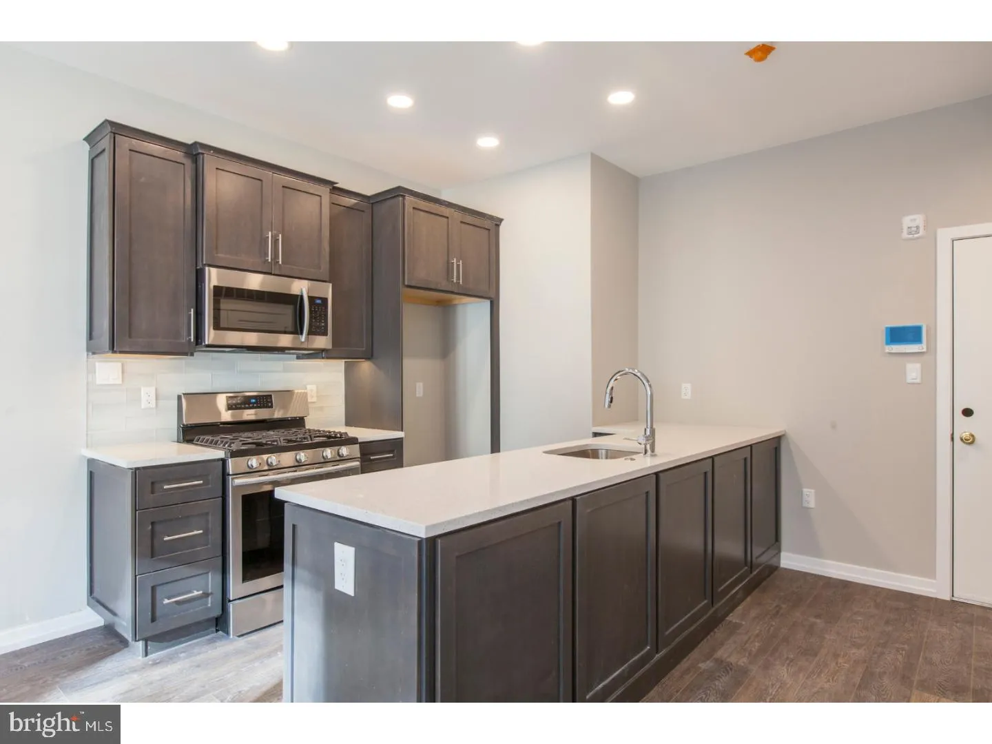 201 S 22nd Street Unit 2B, Philadelphia, PA 19103