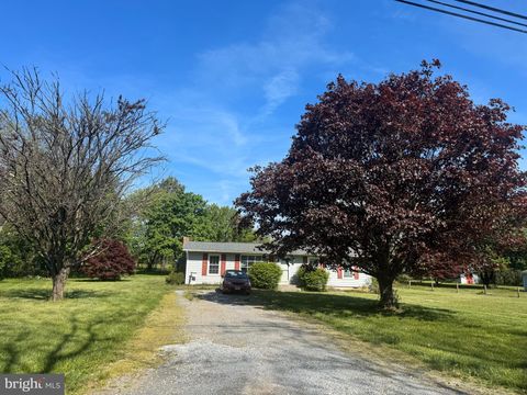 1225 KIMBLE ROAD BERRYVILLE VA 22611