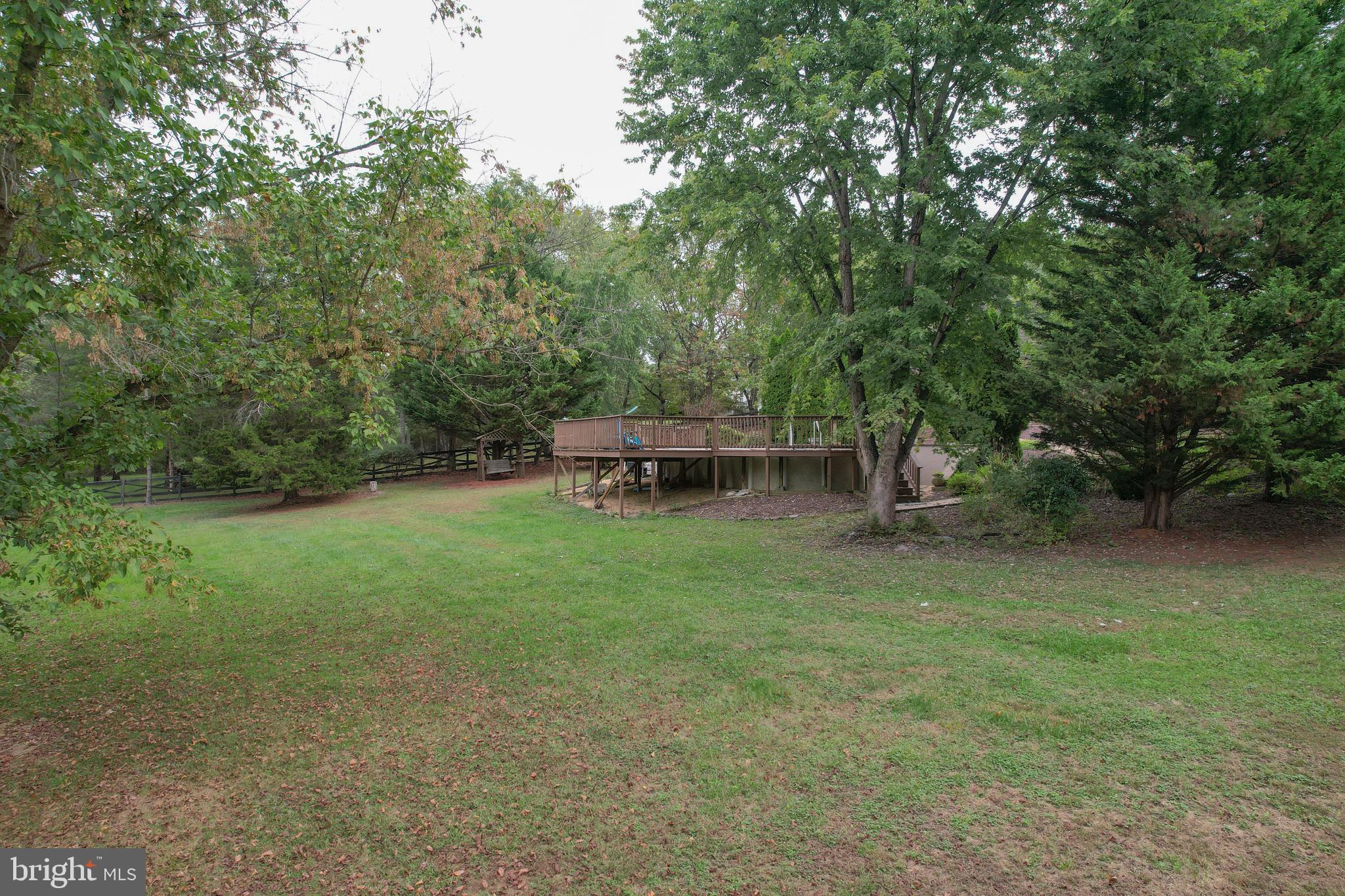 MARLOWE WOODS - Residential