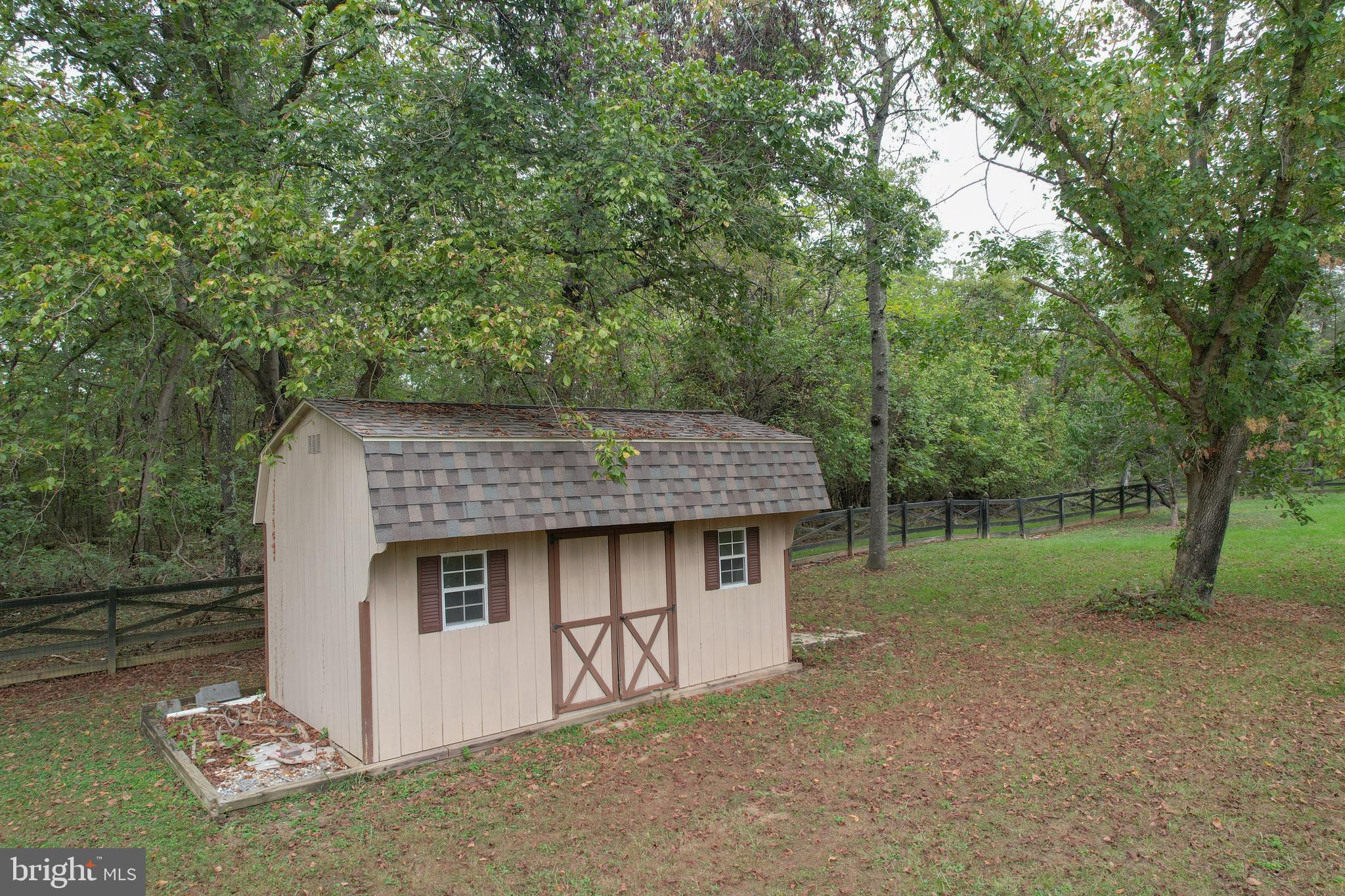 MARLOWE WOODS - Residential