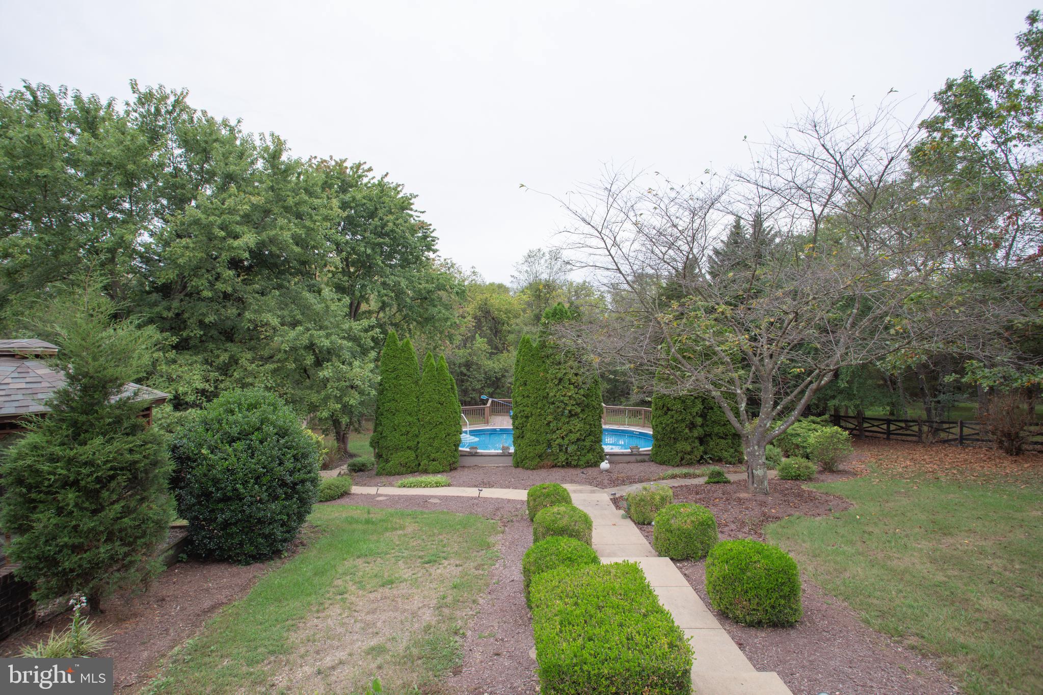 MARLOWE WOODS - Residential