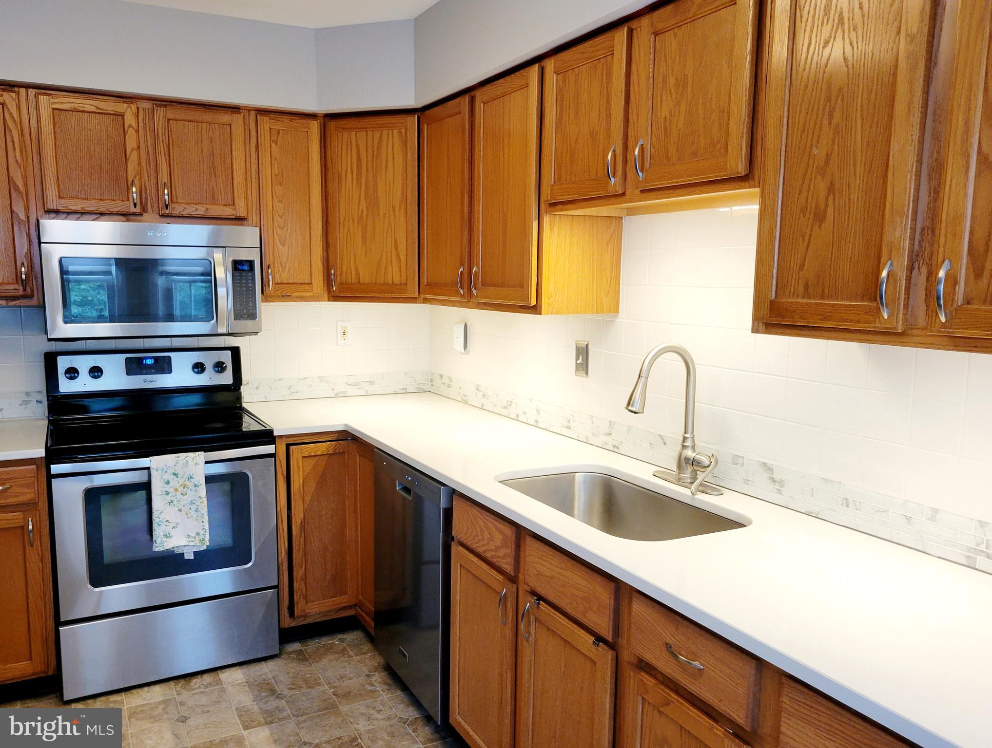 PINE TREE RIDGE - Residential