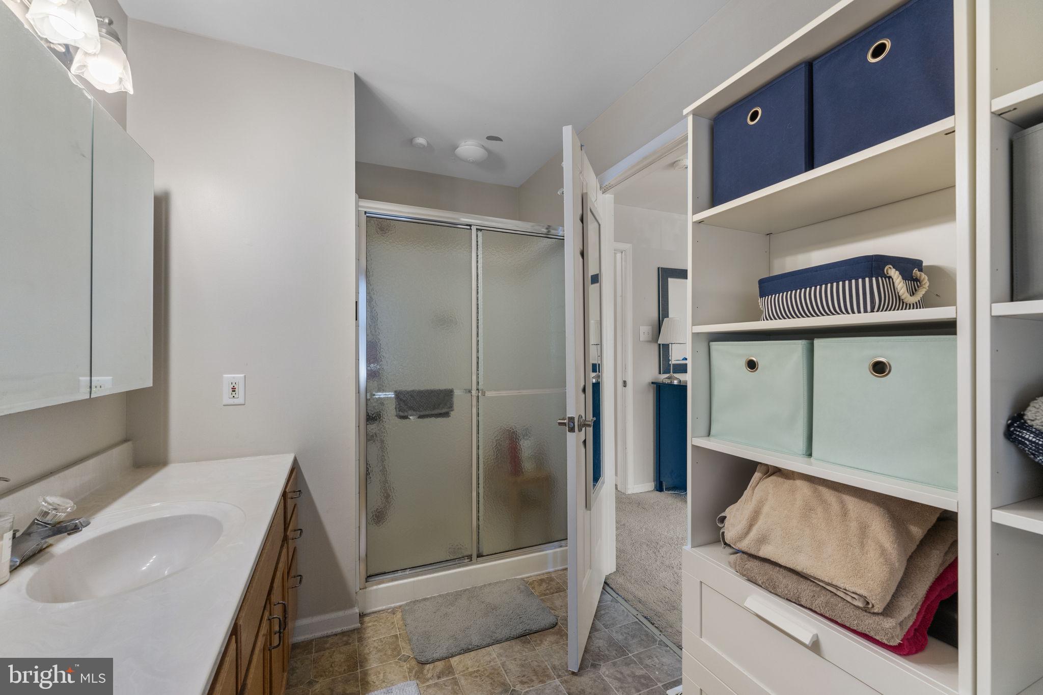 PINE TREE RIDGE - Residential