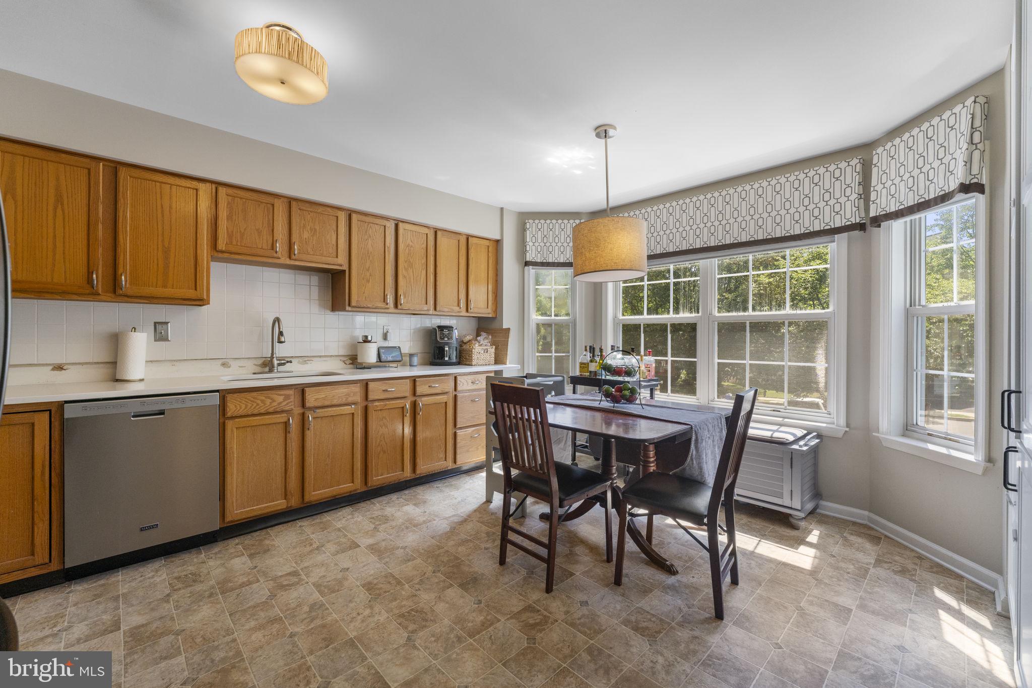 PINE TREE RIDGE - Residential