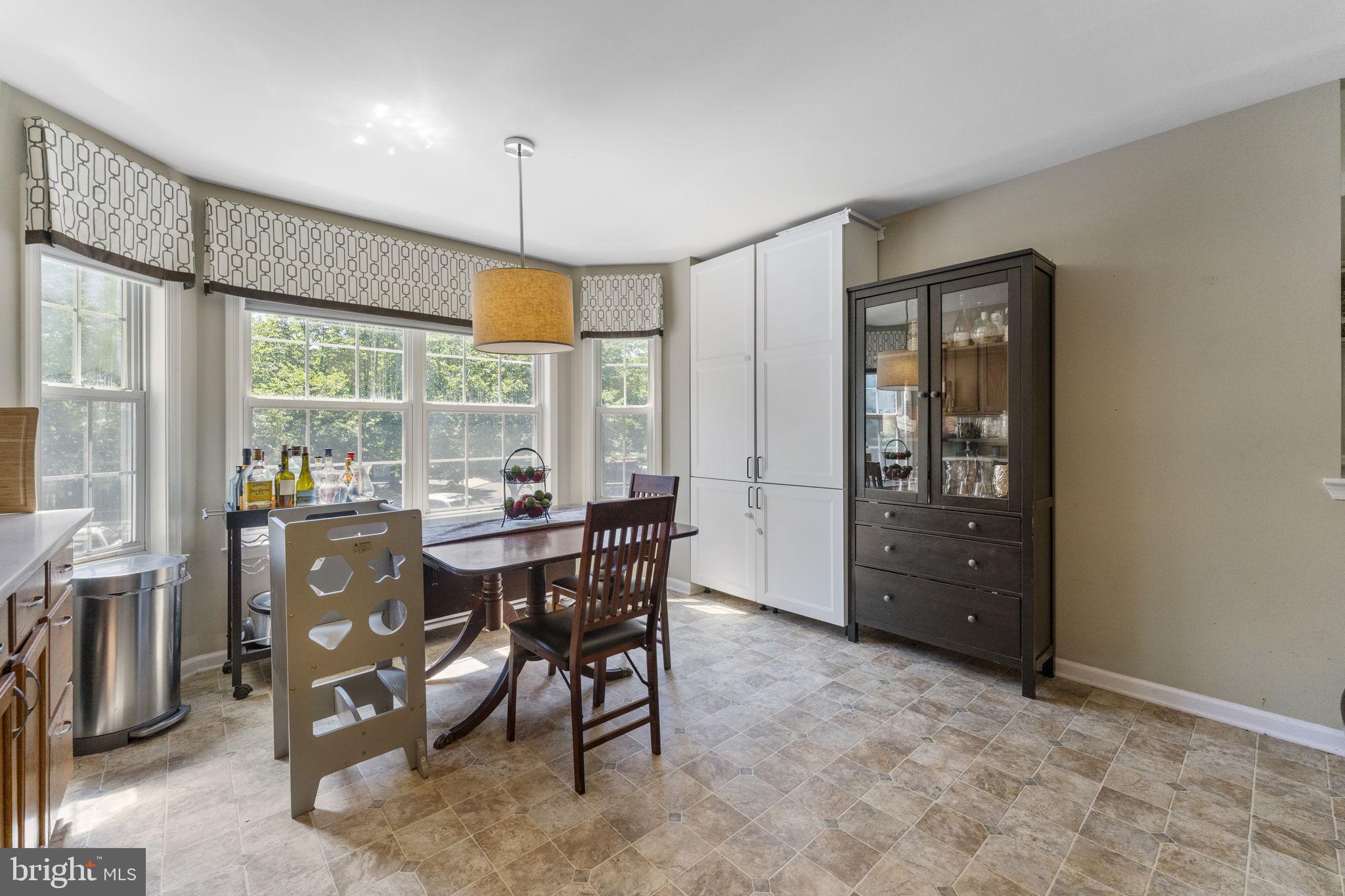 PINE TREE RIDGE - Residential