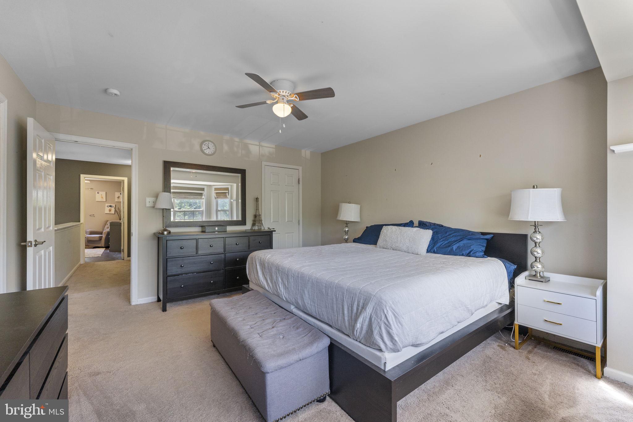 PINE TREE RIDGE - Residential