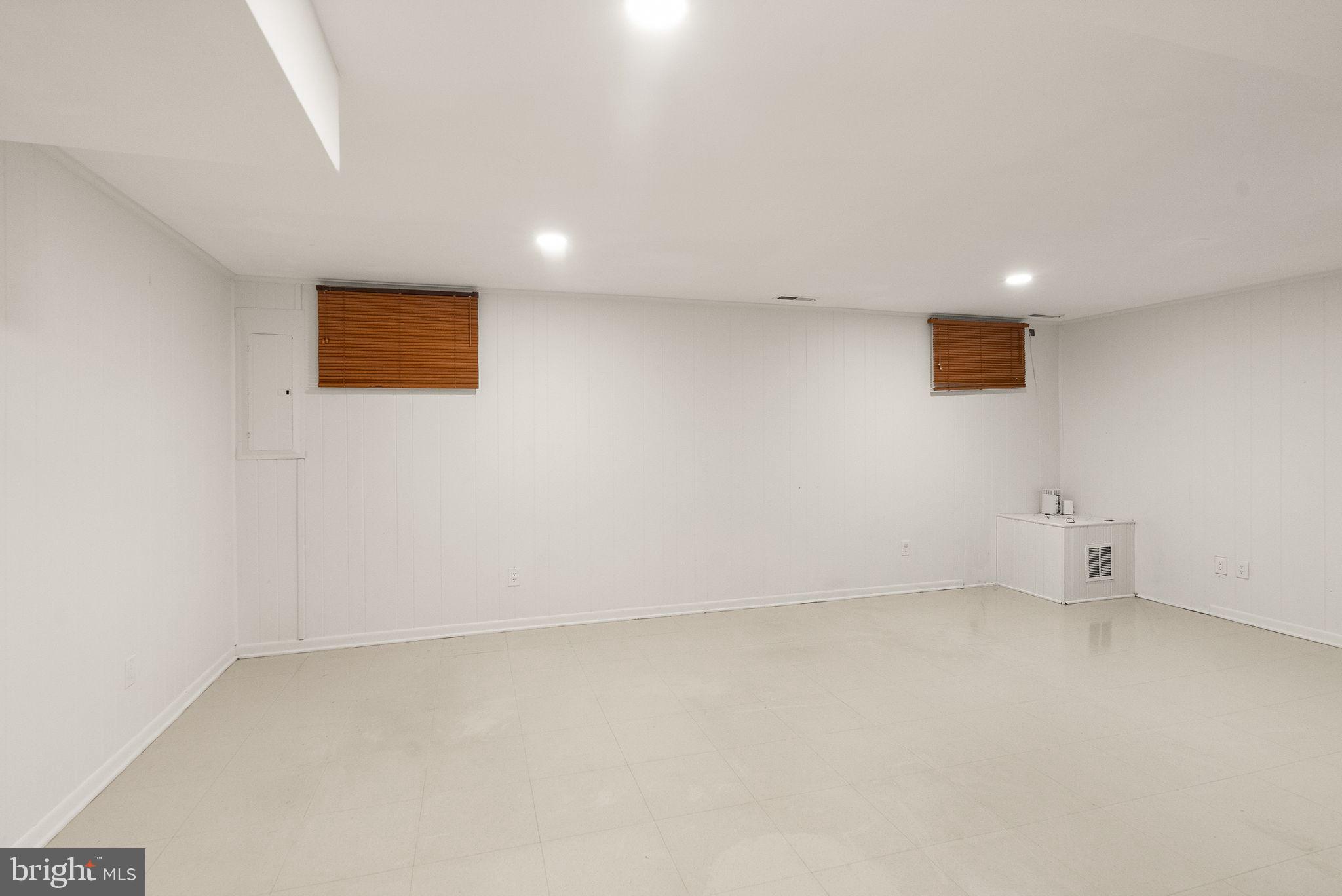 STONEHURST - Residential