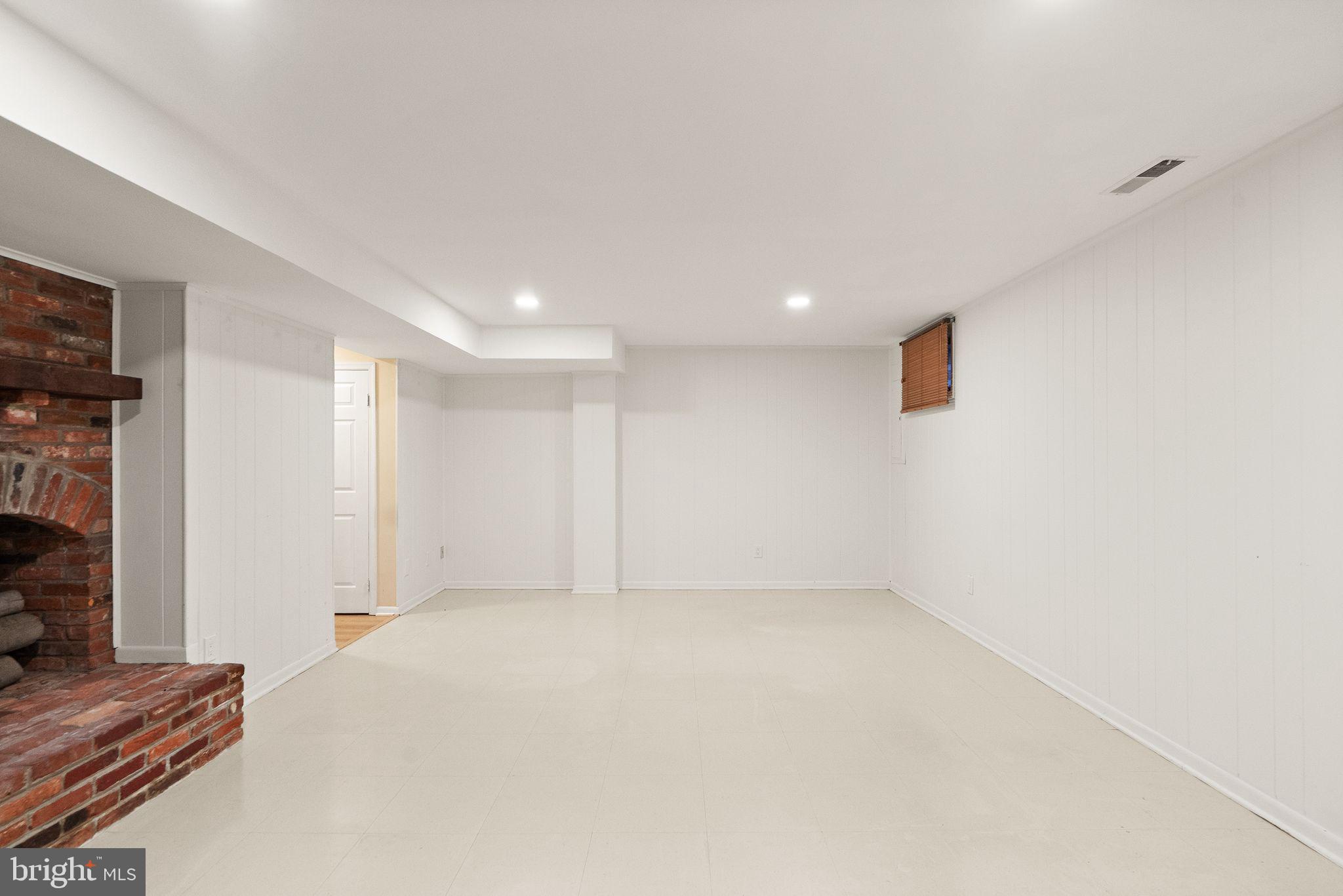 STONEHURST - Residential