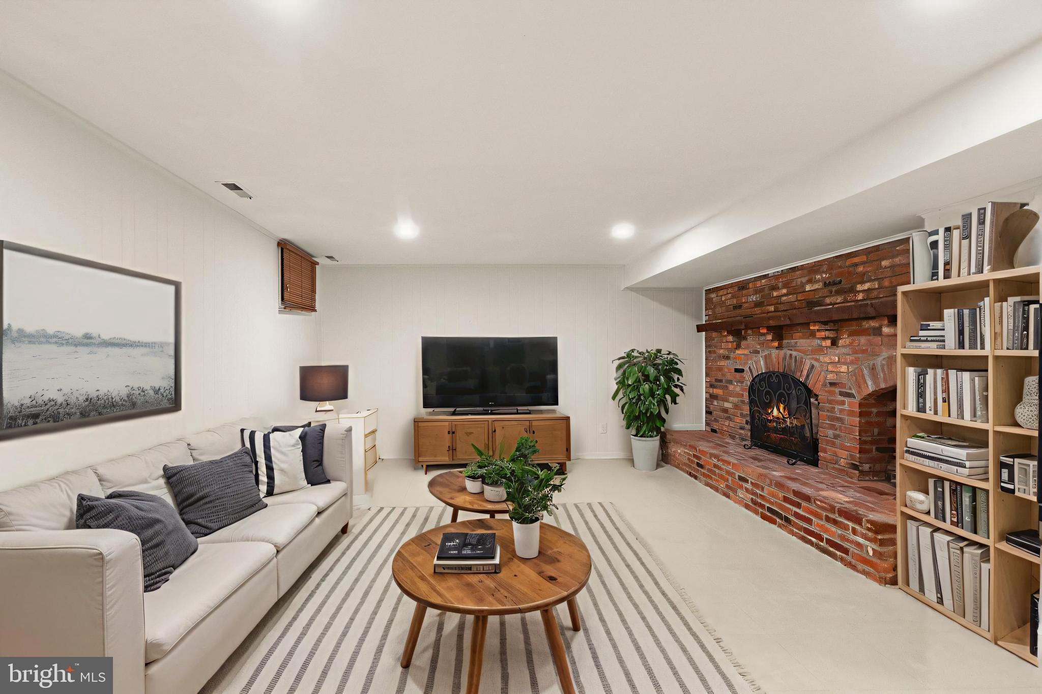 STONEHURST - Residential