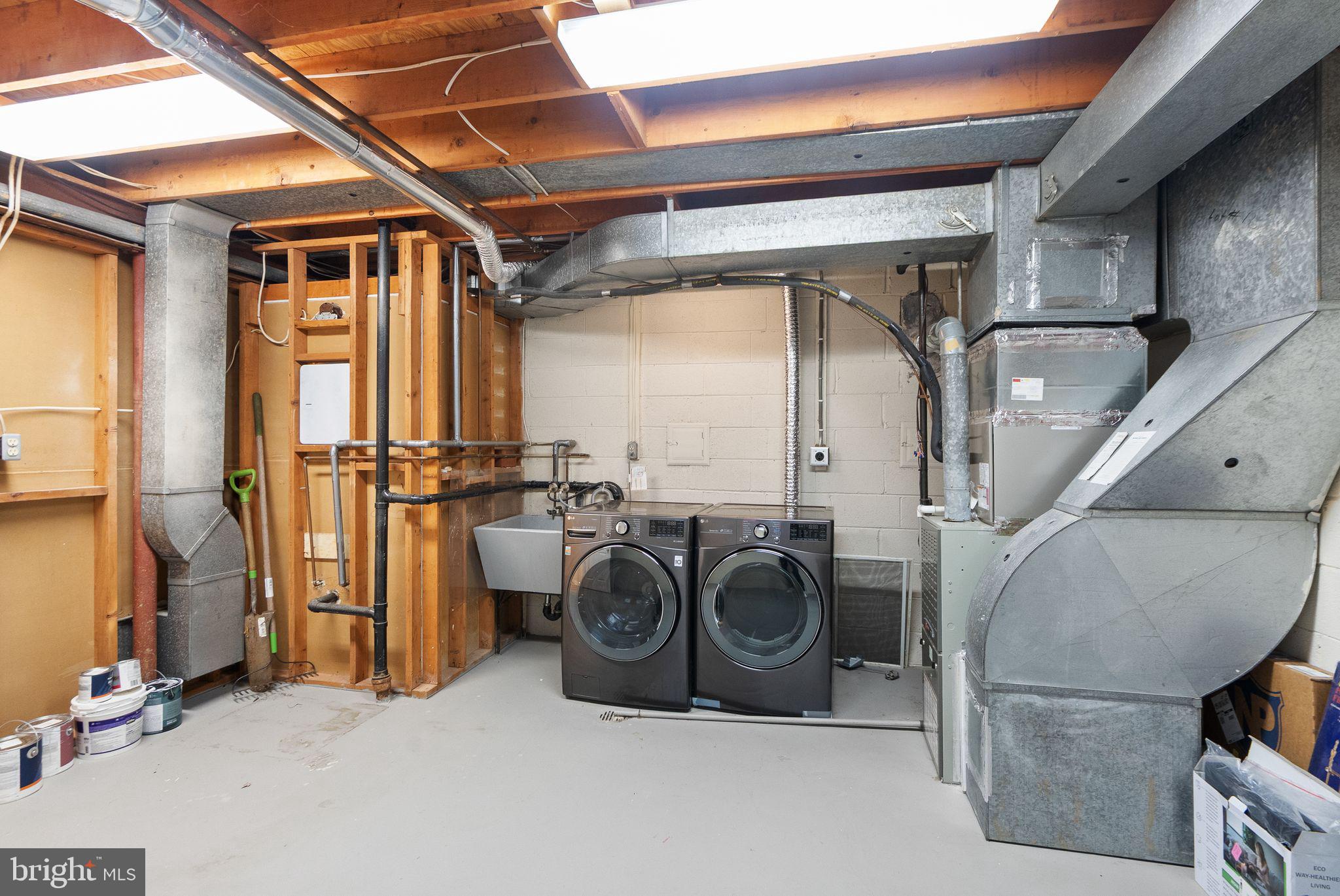 STONEHURST - Residential