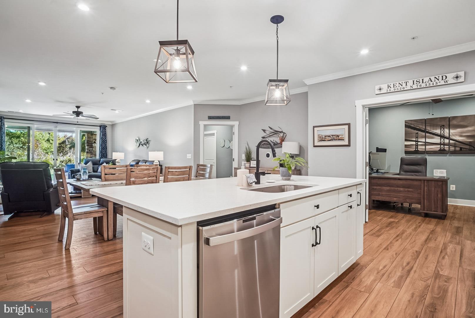 FOUR SEASONS AT KENT ISLAND - Residential