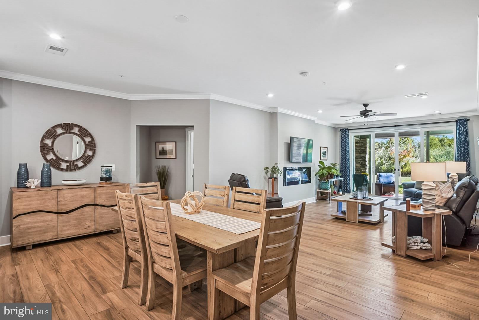 FOUR SEASONS AT KENT ISLAND - Residential