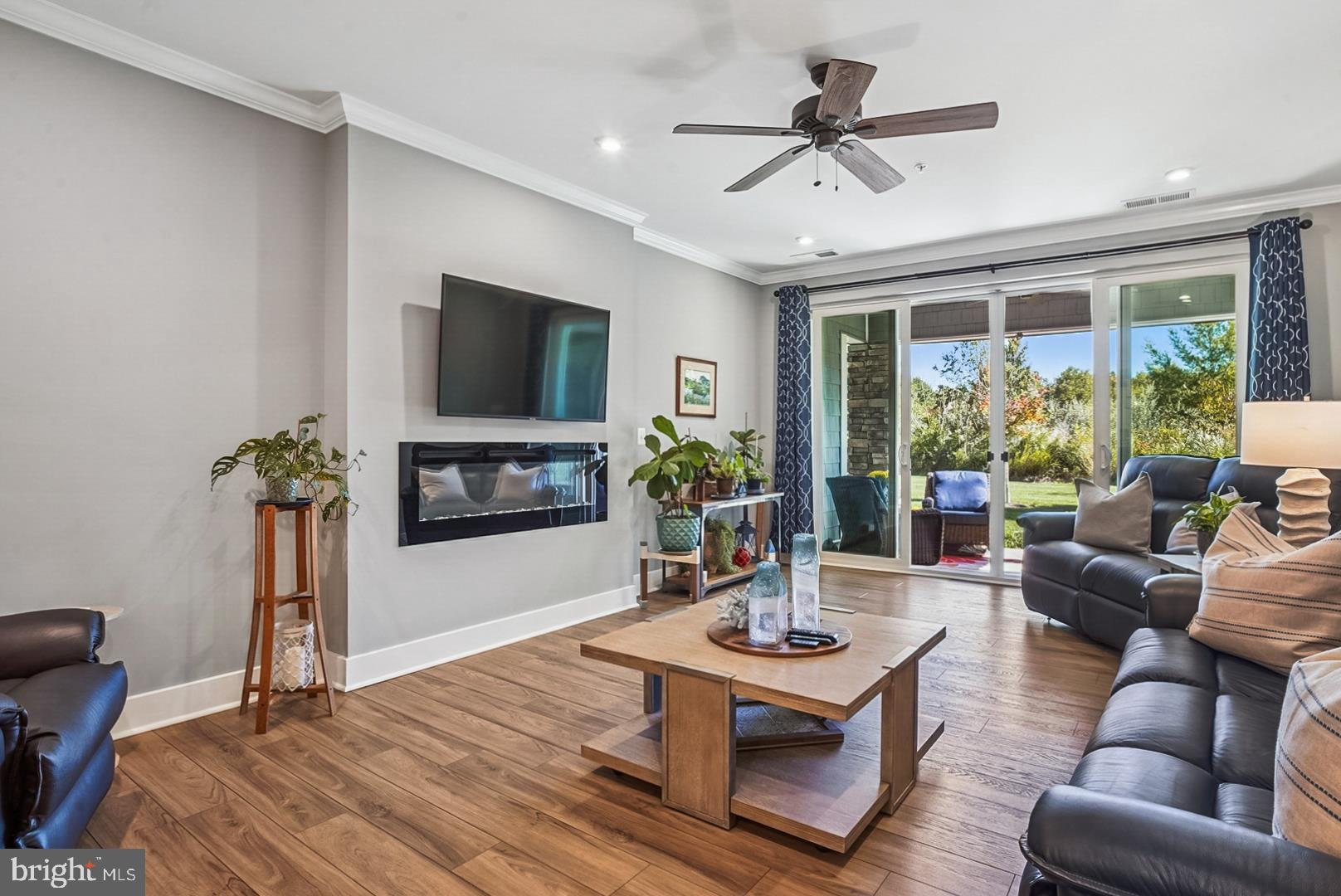 FOUR SEASONS AT KENT ISLAND - Residential