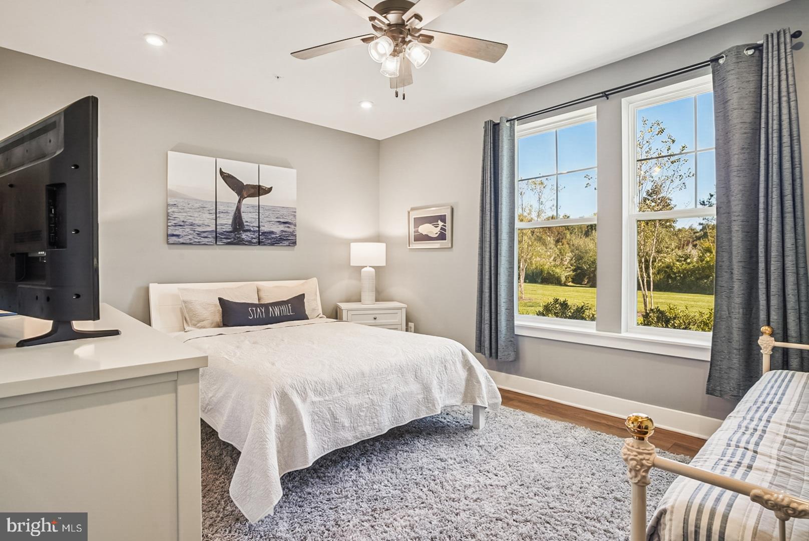 FOUR SEASONS AT KENT ISLAND - Residential