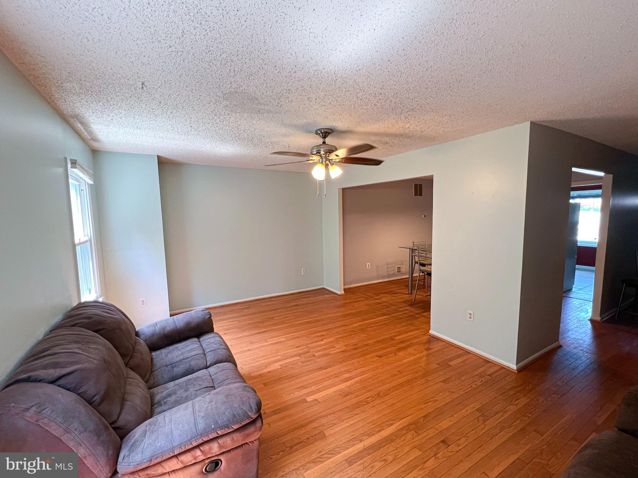 LAKE RIDGE - Residential Lease