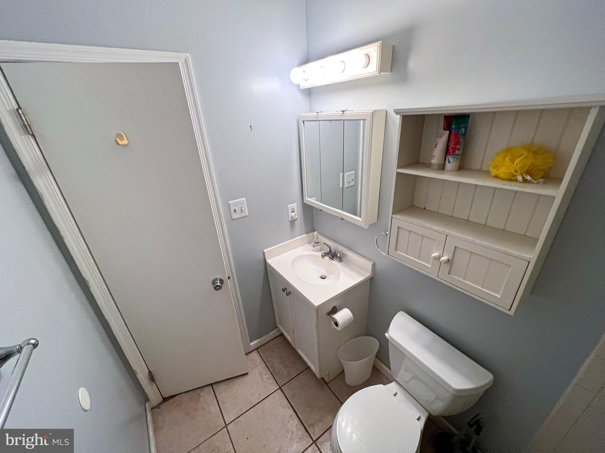 LAKE RIDGE - Residential Lease