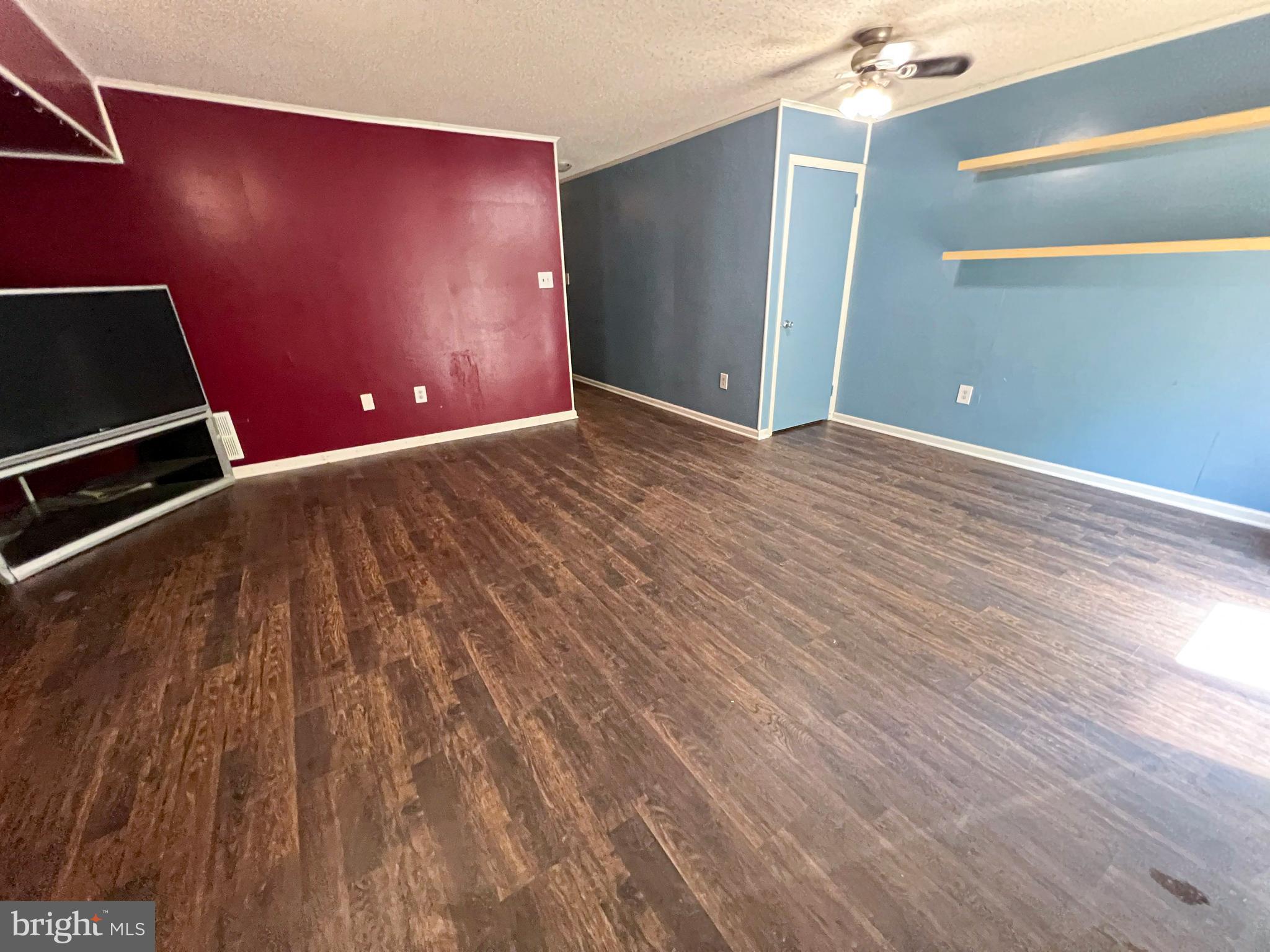 LAKE RIDGE - Residential Lease