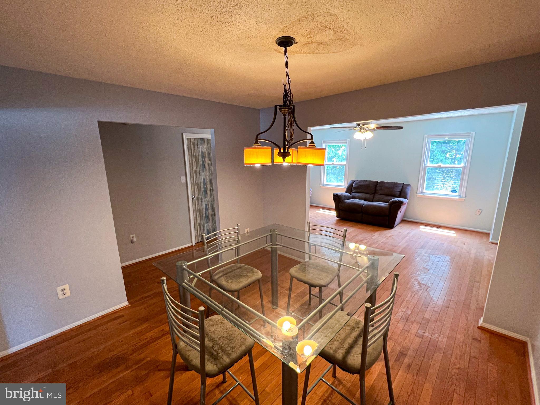 LAKE RIDGE - Residential Lease