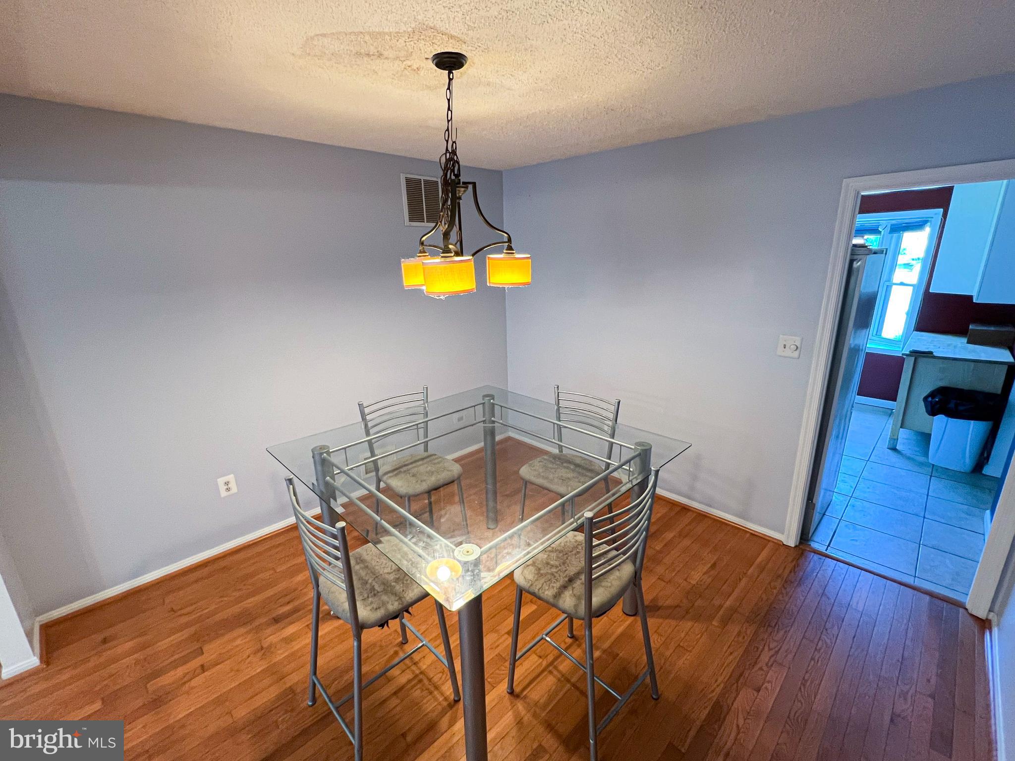 LAKE RIDGE - Residential Lease